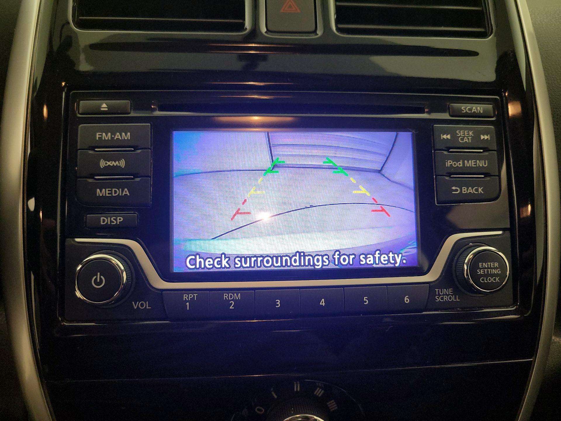 Thumbnail: 2017 Nissan Versa Note - 14