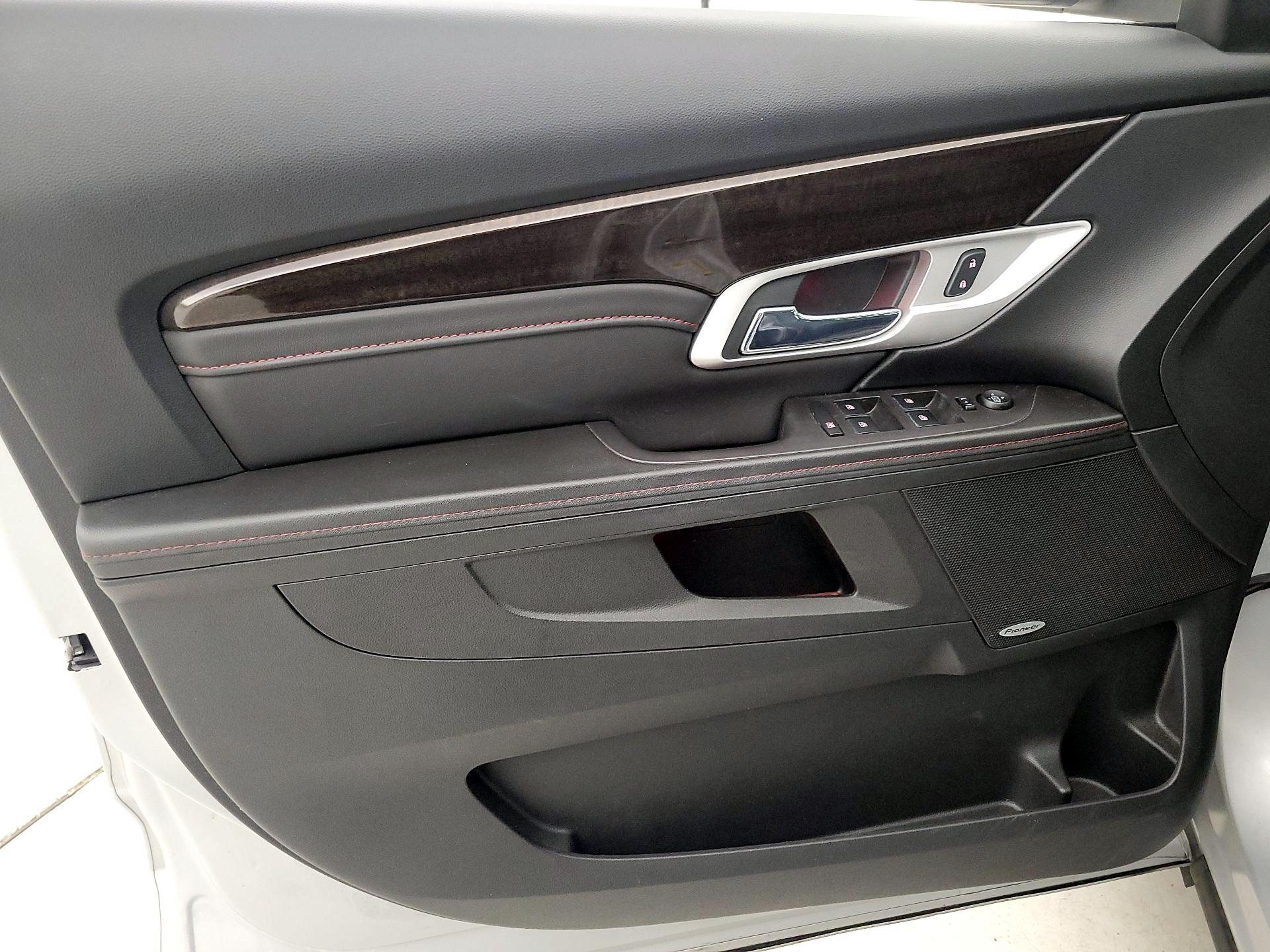 Thumbnail: 2014 GMC Terrain - 12