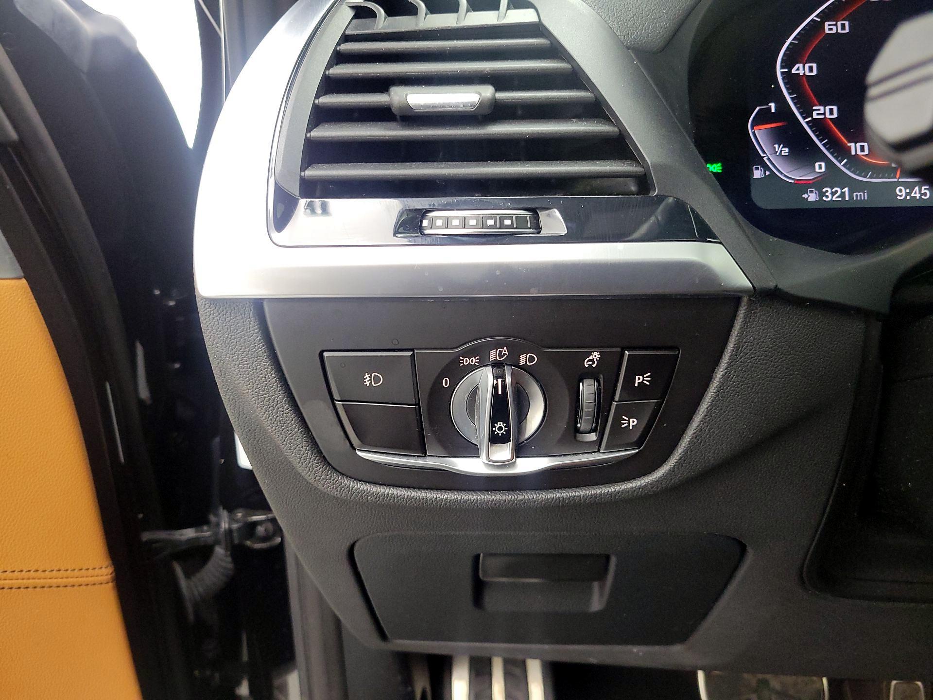 Thumbnail: 2021 BMW X3 - 13