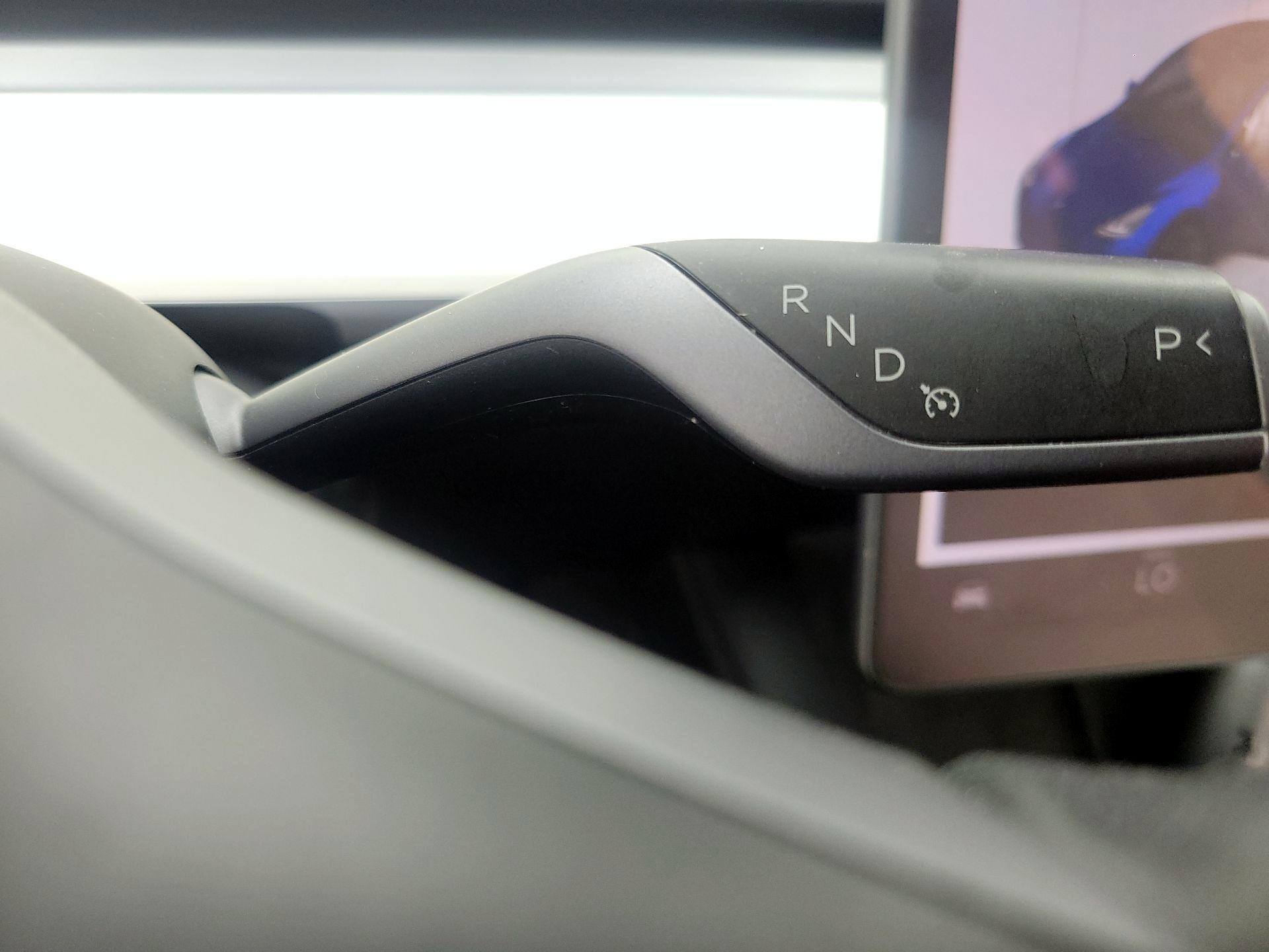 Thumbnail: 2022 Tesla Model Y - 17