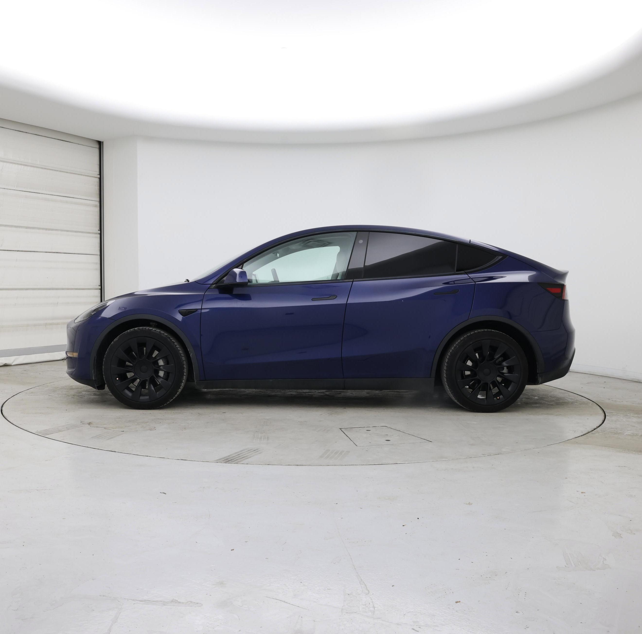Thumbnail: 2022 Tesla Model Y - 3