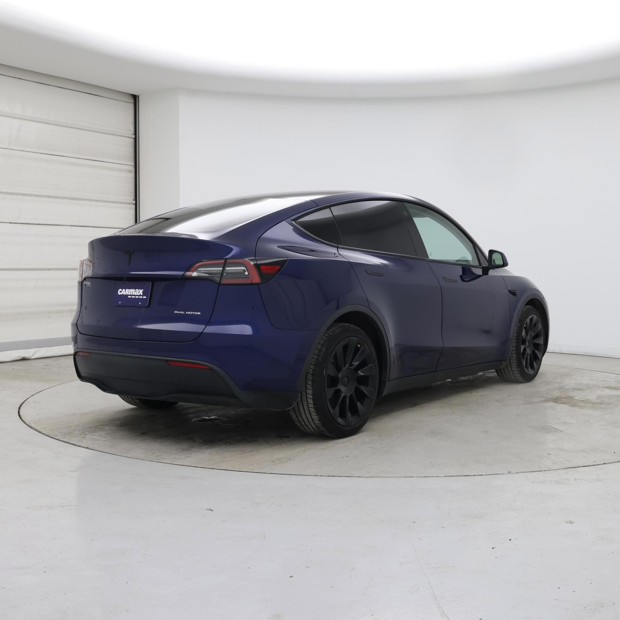 Thumbnail: 2022 Tesla Model Y - 8