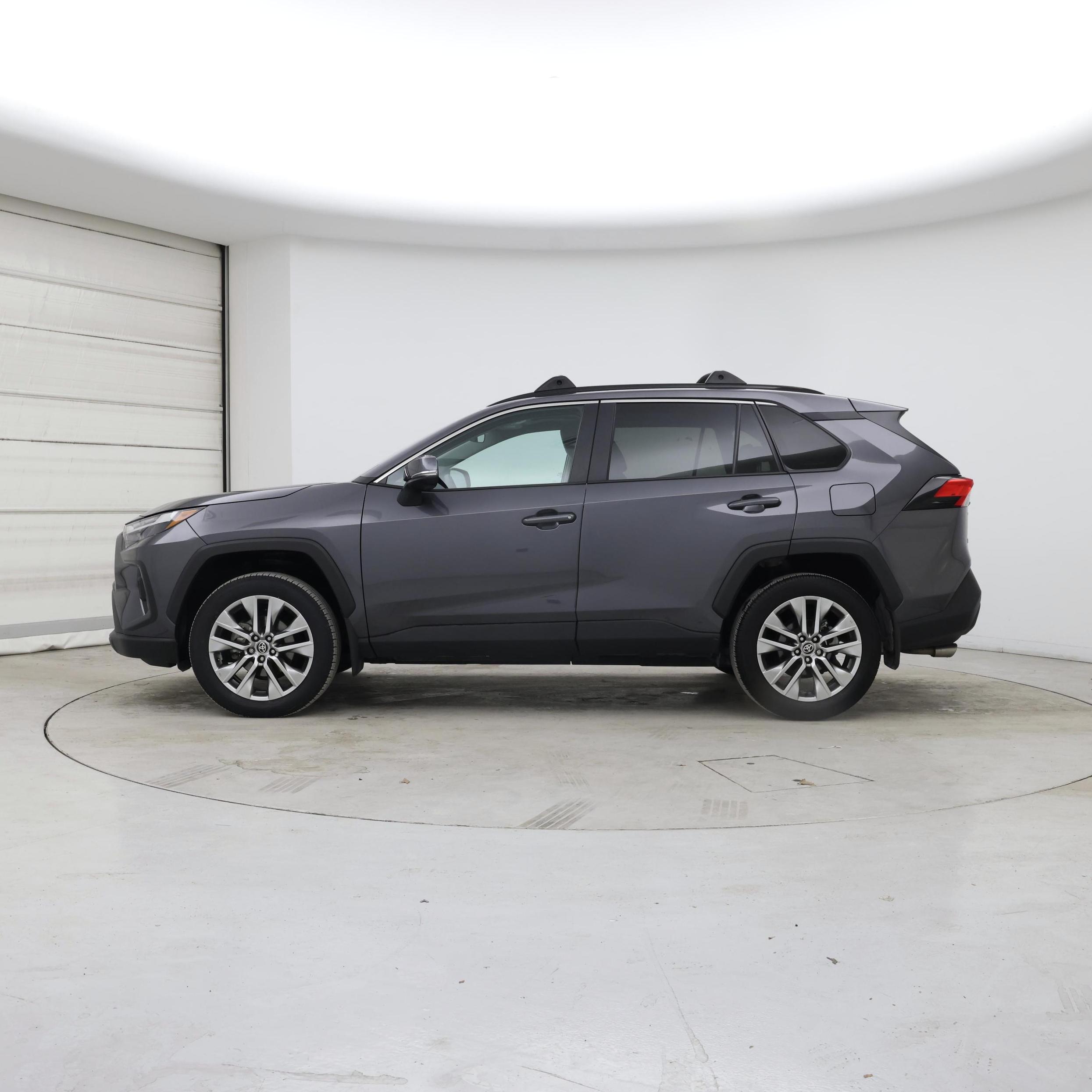 Thumbnail: 2024 Toyota RAV4 - 3