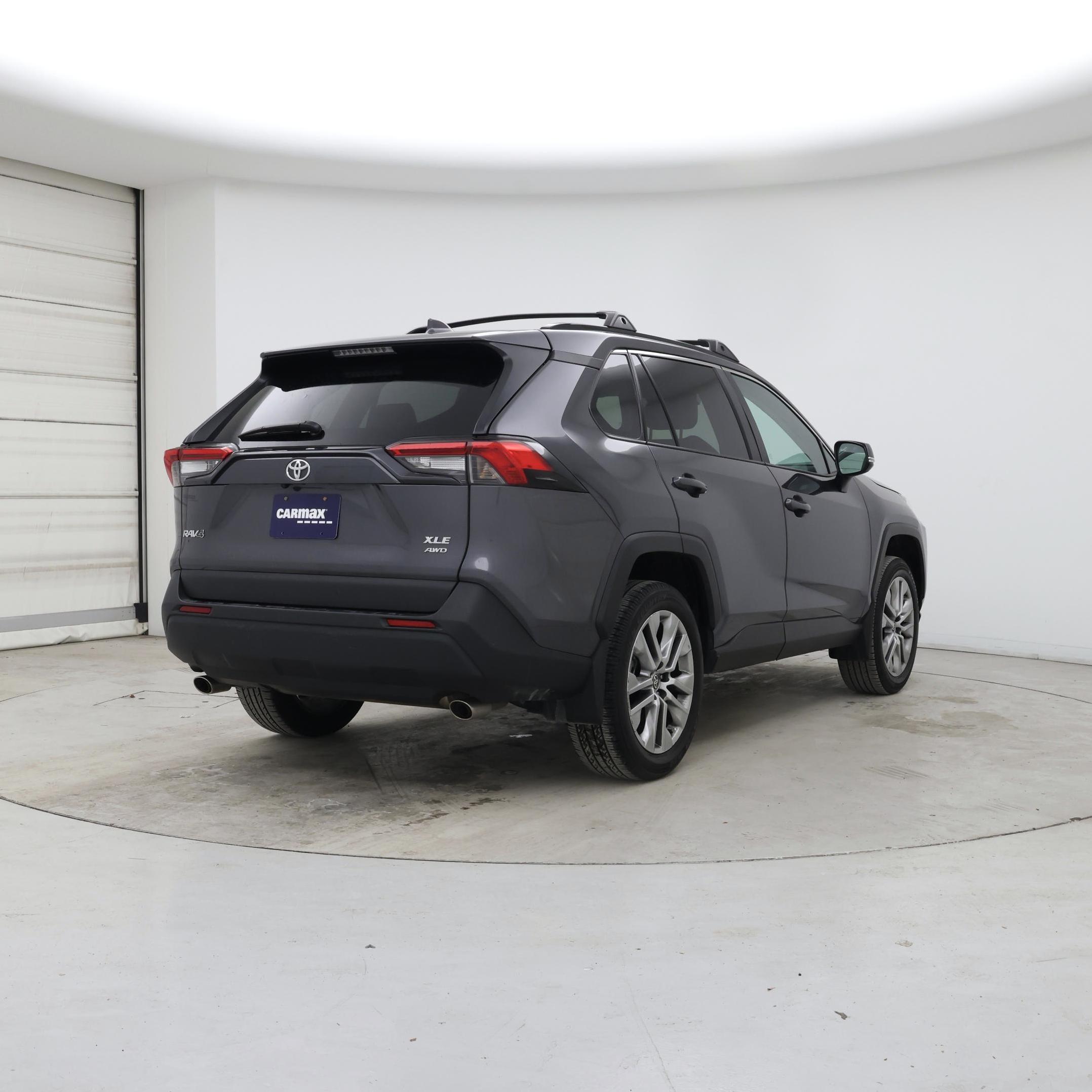 Thumbnail: 2024 Toyota RAV4 - 8