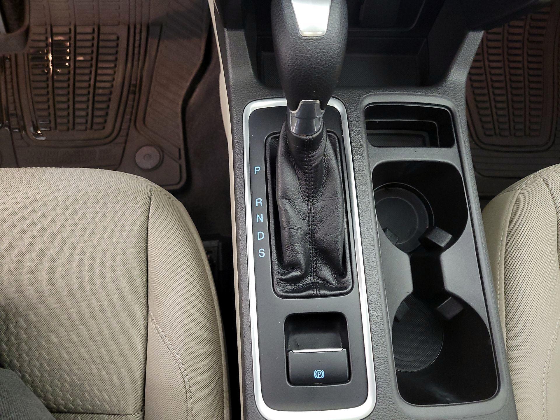 Thumbnail: 2017 Ford Escape - 17