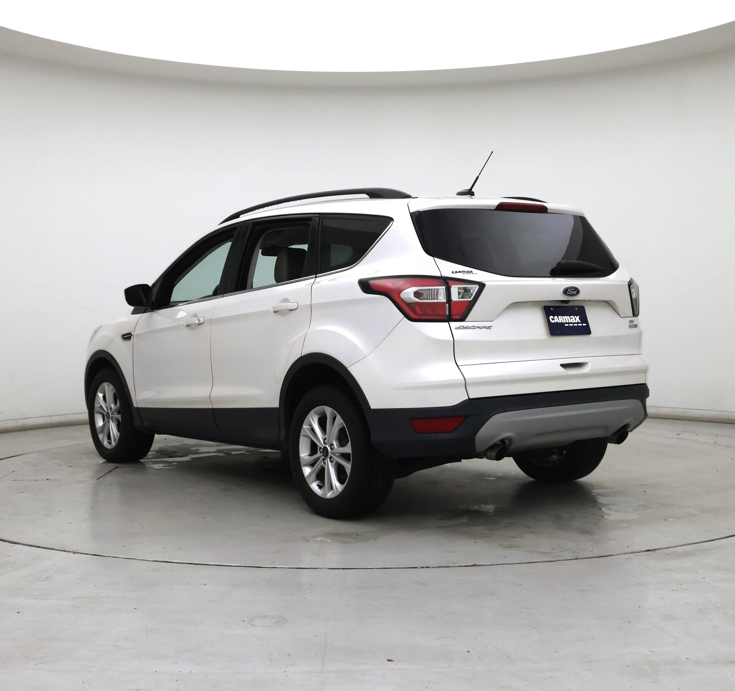 Thumbnail: 2017 Ford Escape - 2