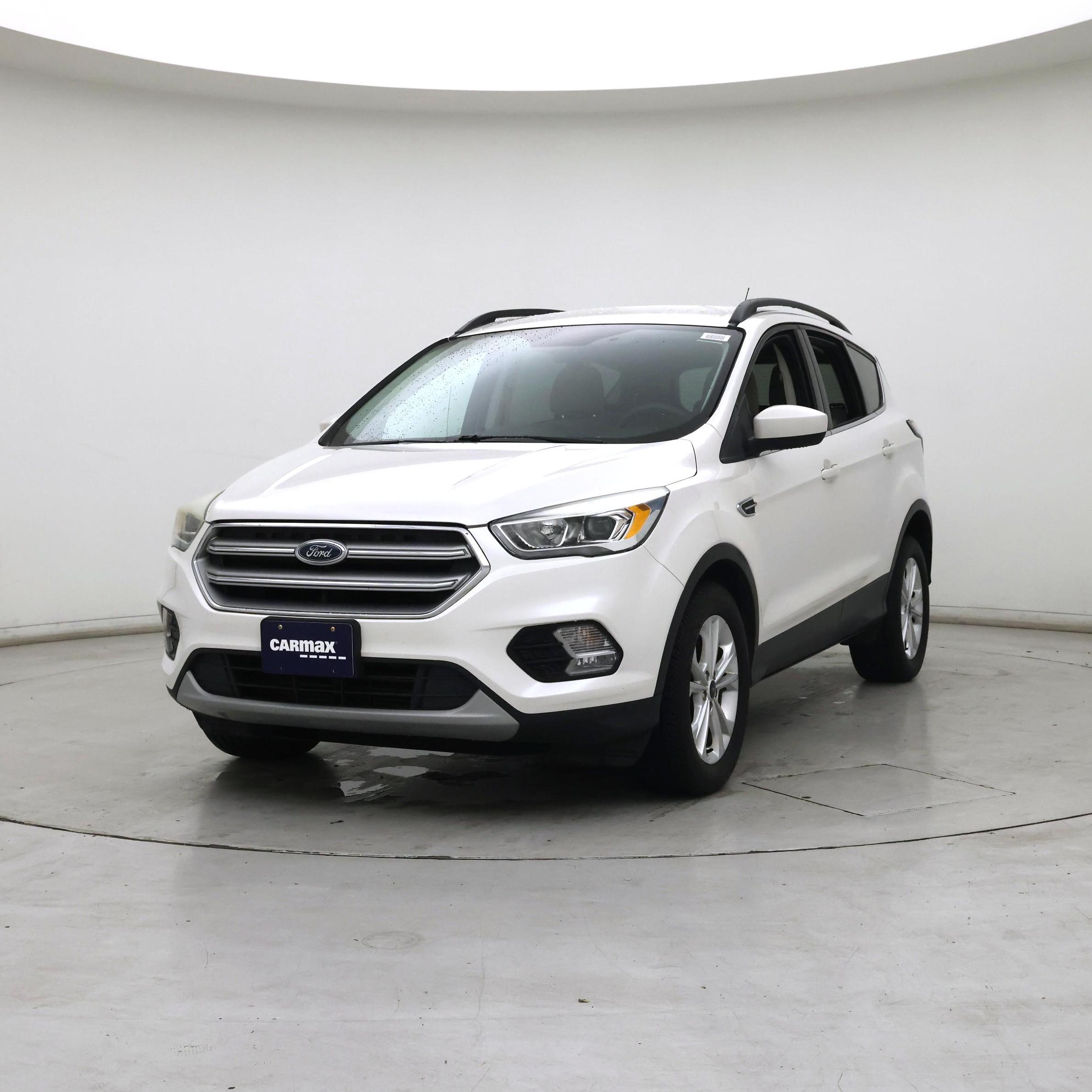 Thumbnail: 2017 Ford Escape - 4