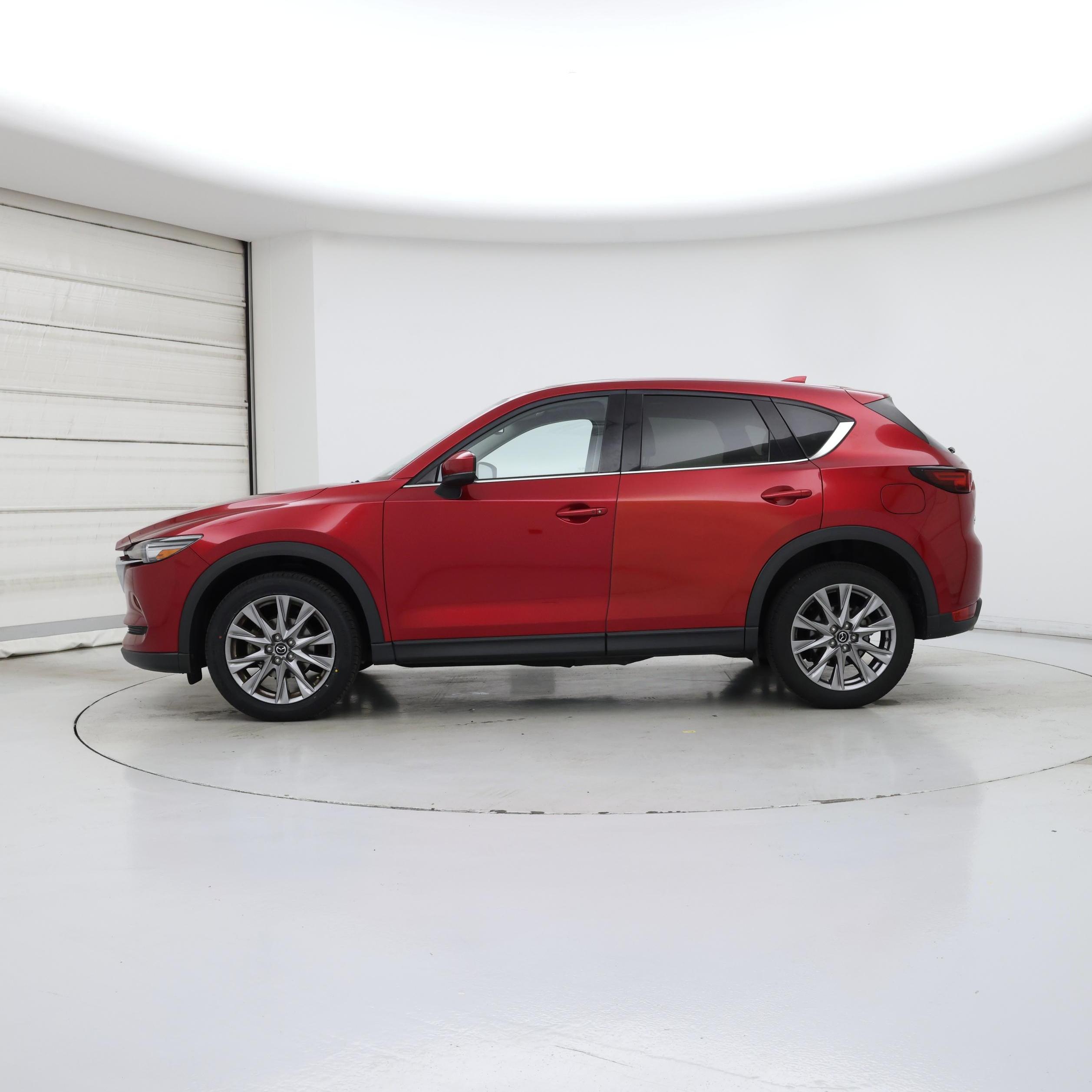 Thumbnail: 2021 Mazda CX-5 - 3
