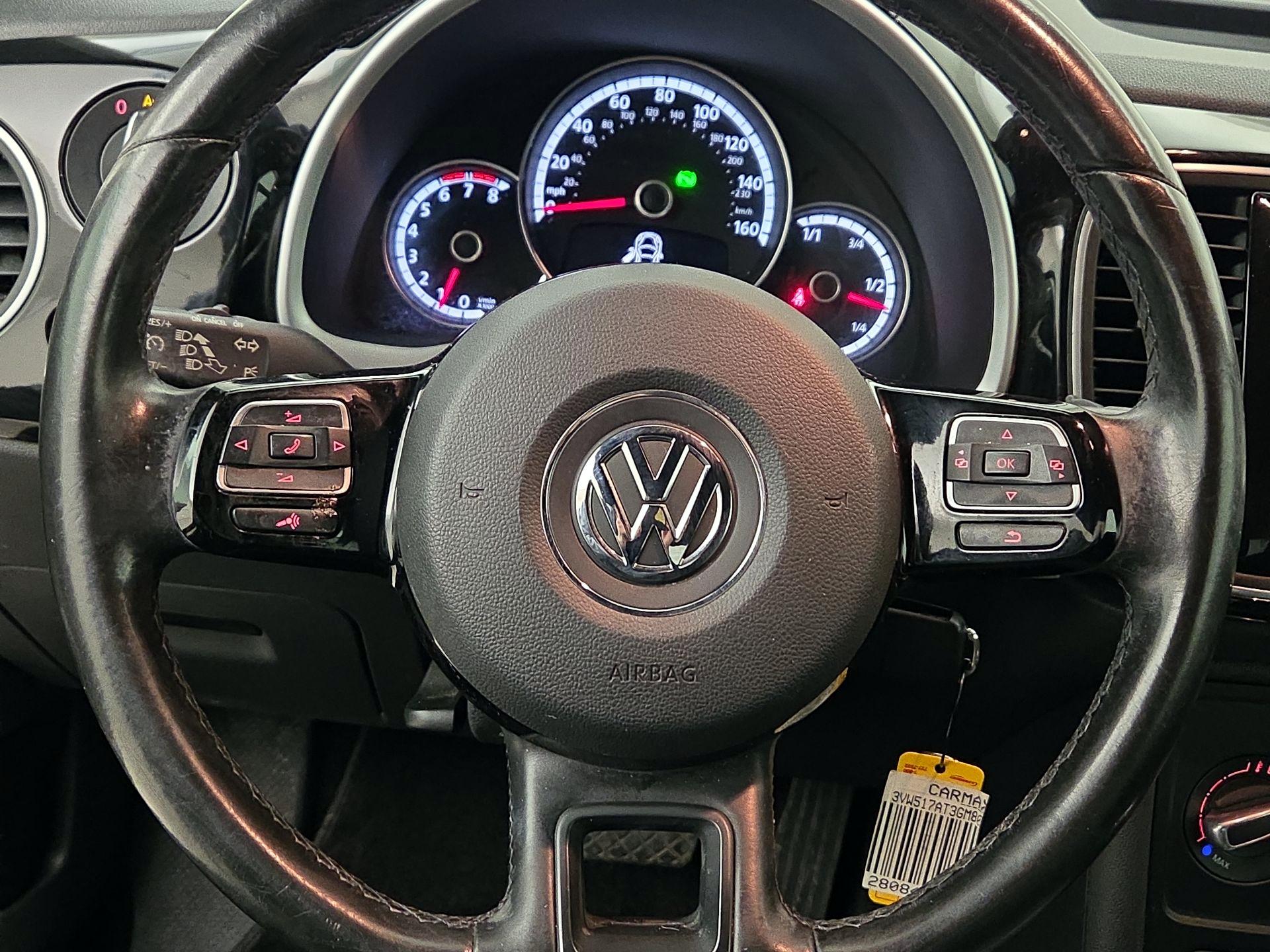 Thumbnail: 2016 Volkswagen Beetle - 10