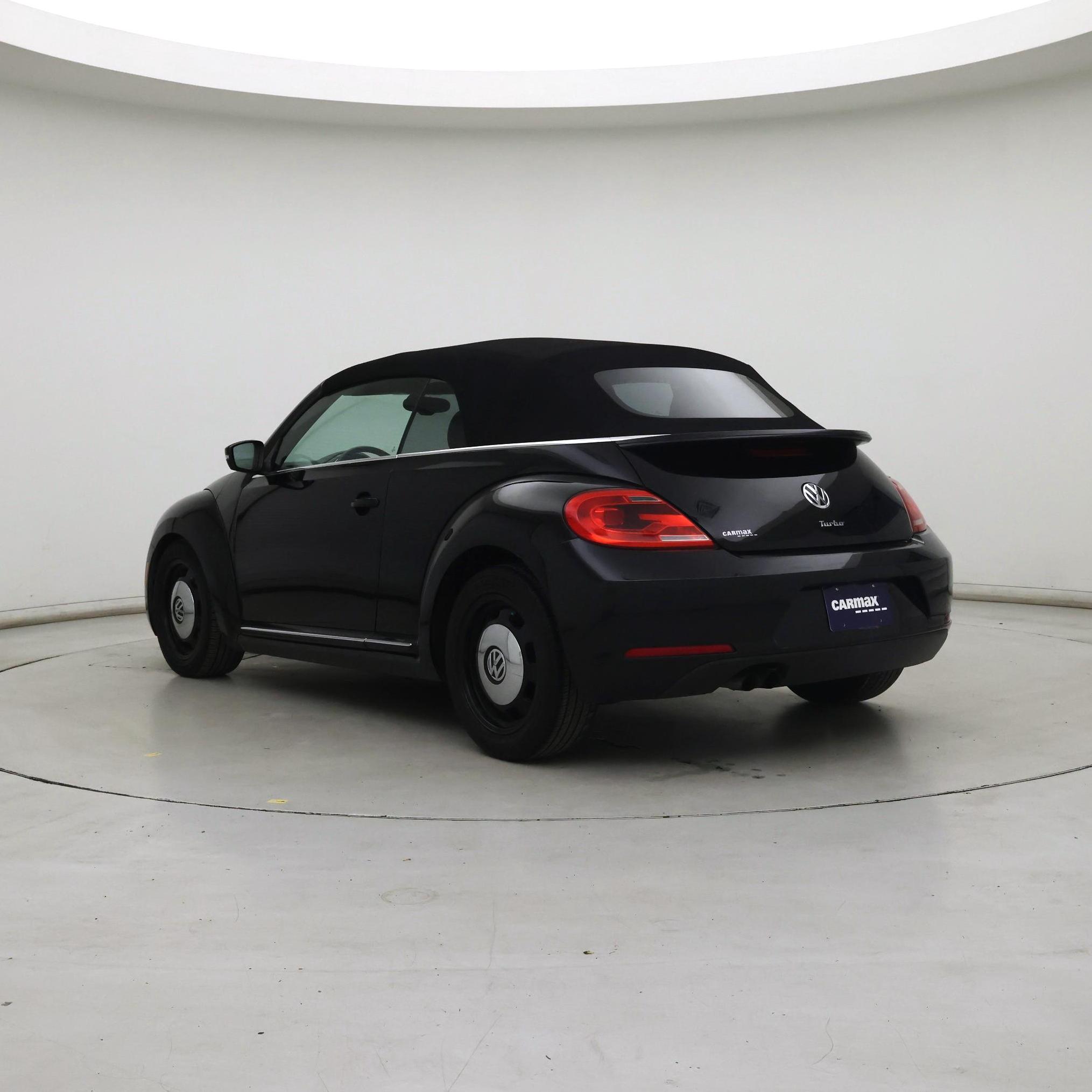 Thumbnail: 2016 Volkswagen Beetle - 2