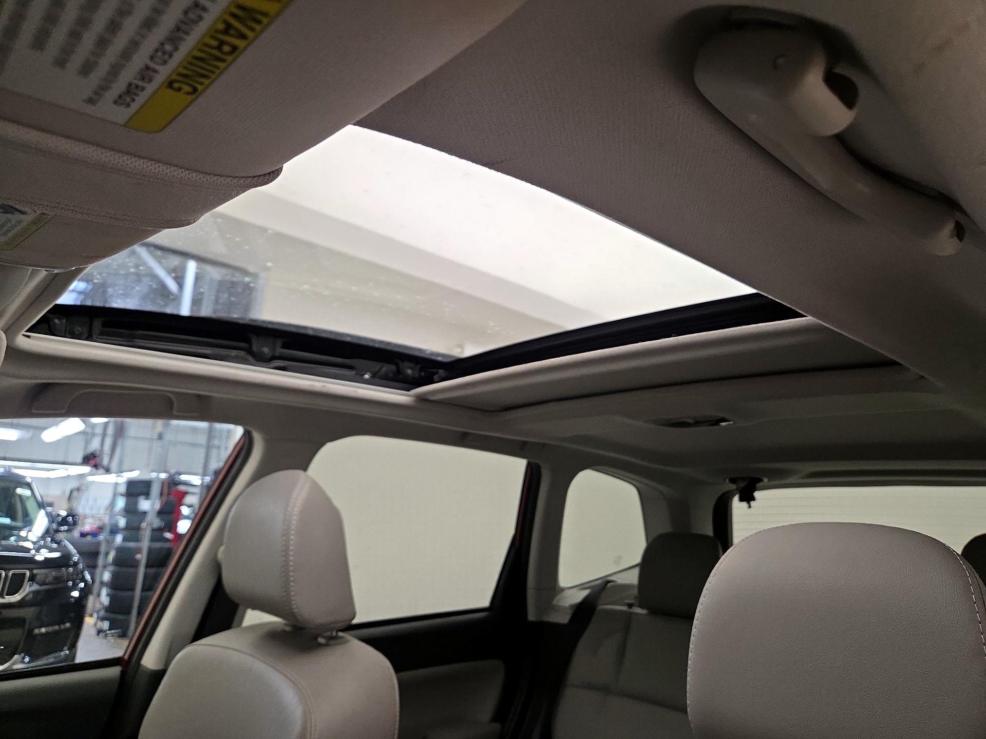 Thumbnail: 2015 Subaru Forester - 19