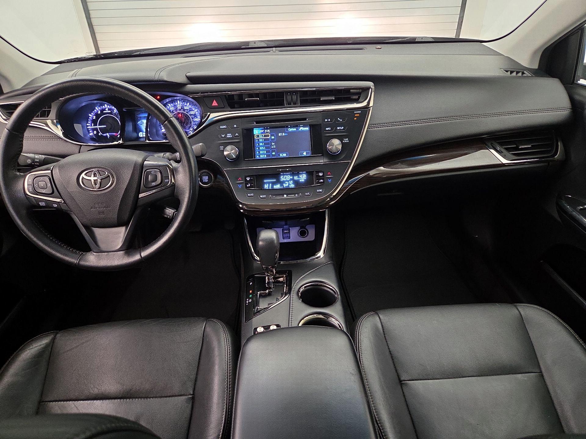 Thumbnail: 2014 Toyota Avalon - 9