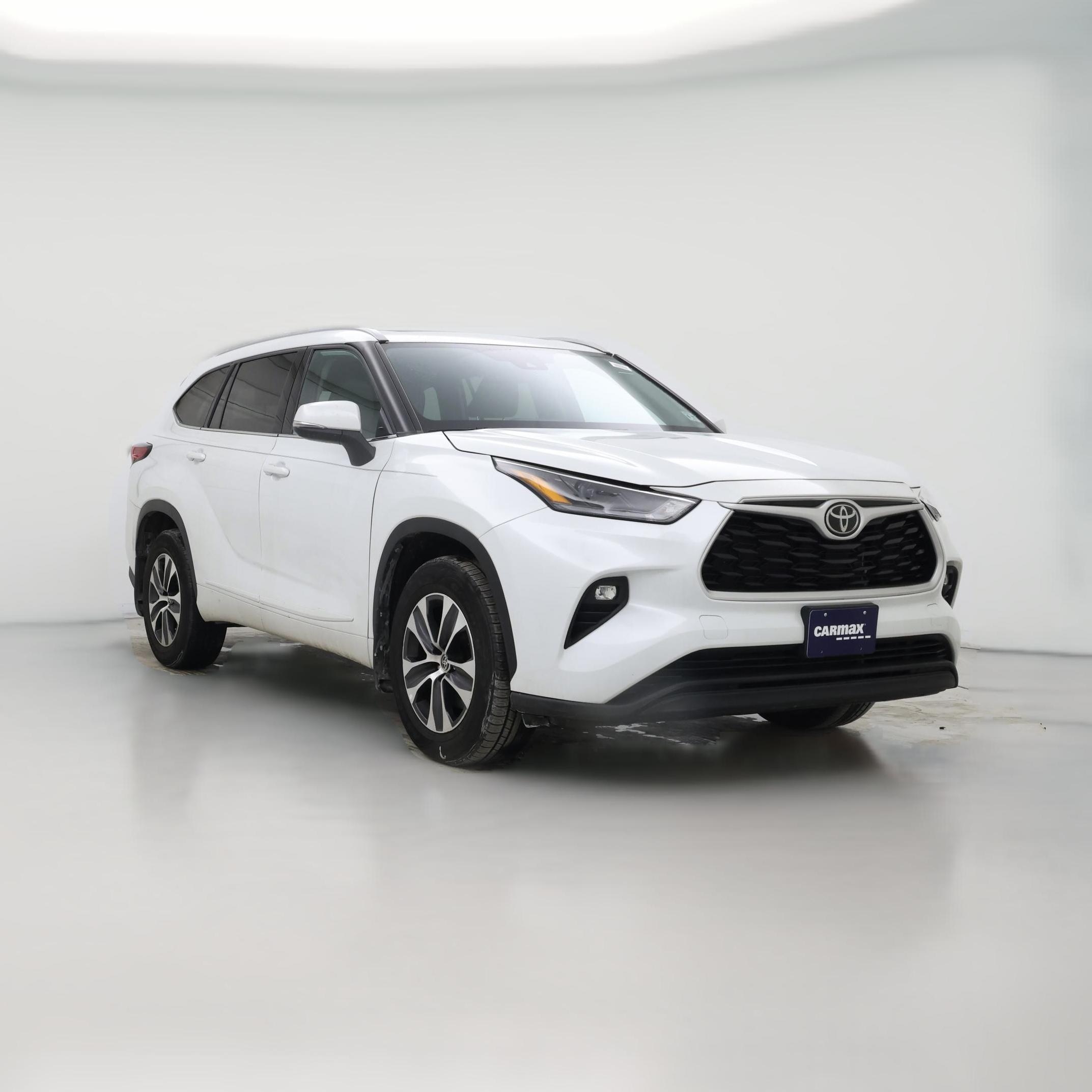 Thumbnail: 2022 Toyota Highlander - 1