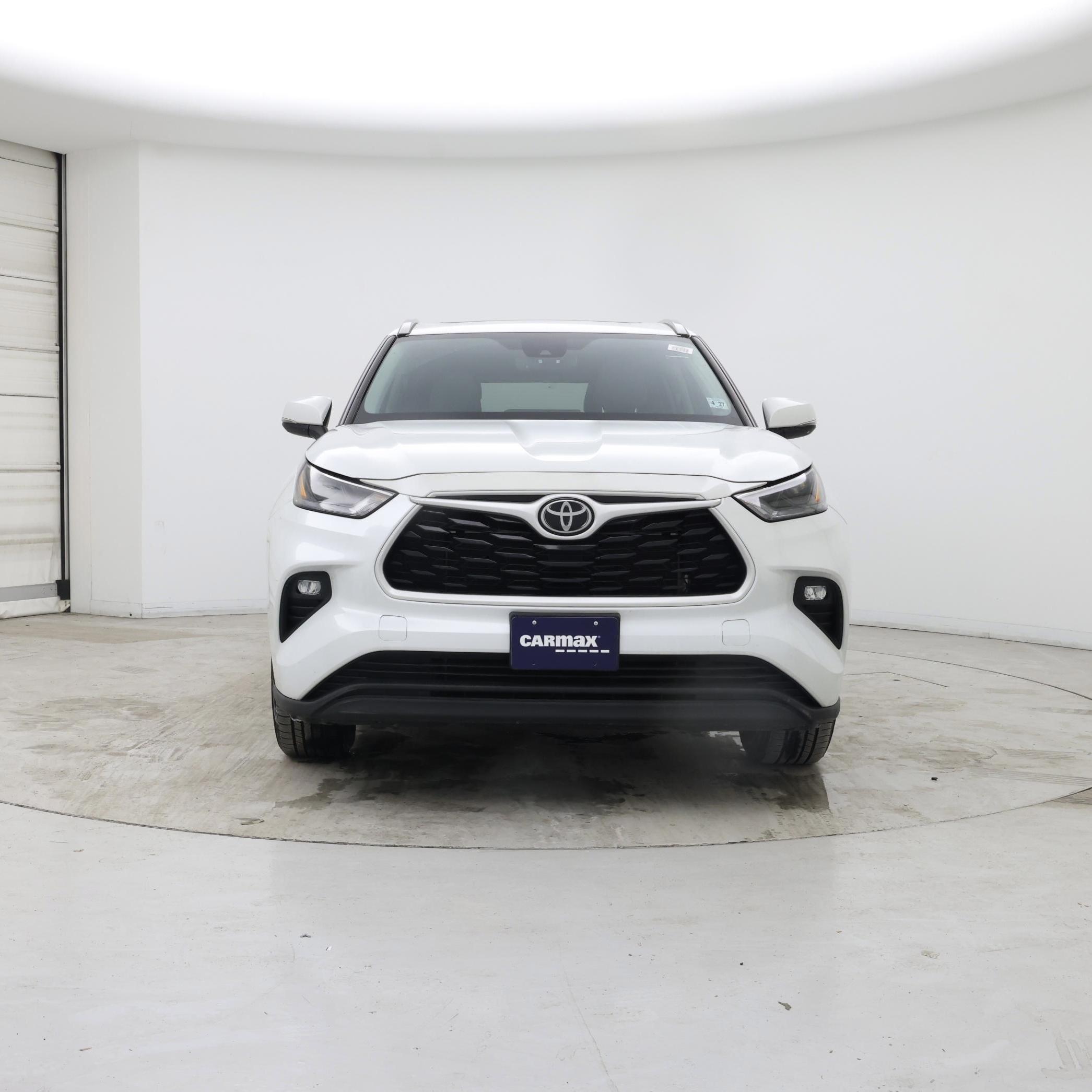 Thumbnail: 2022 Toyota Highlander - 5