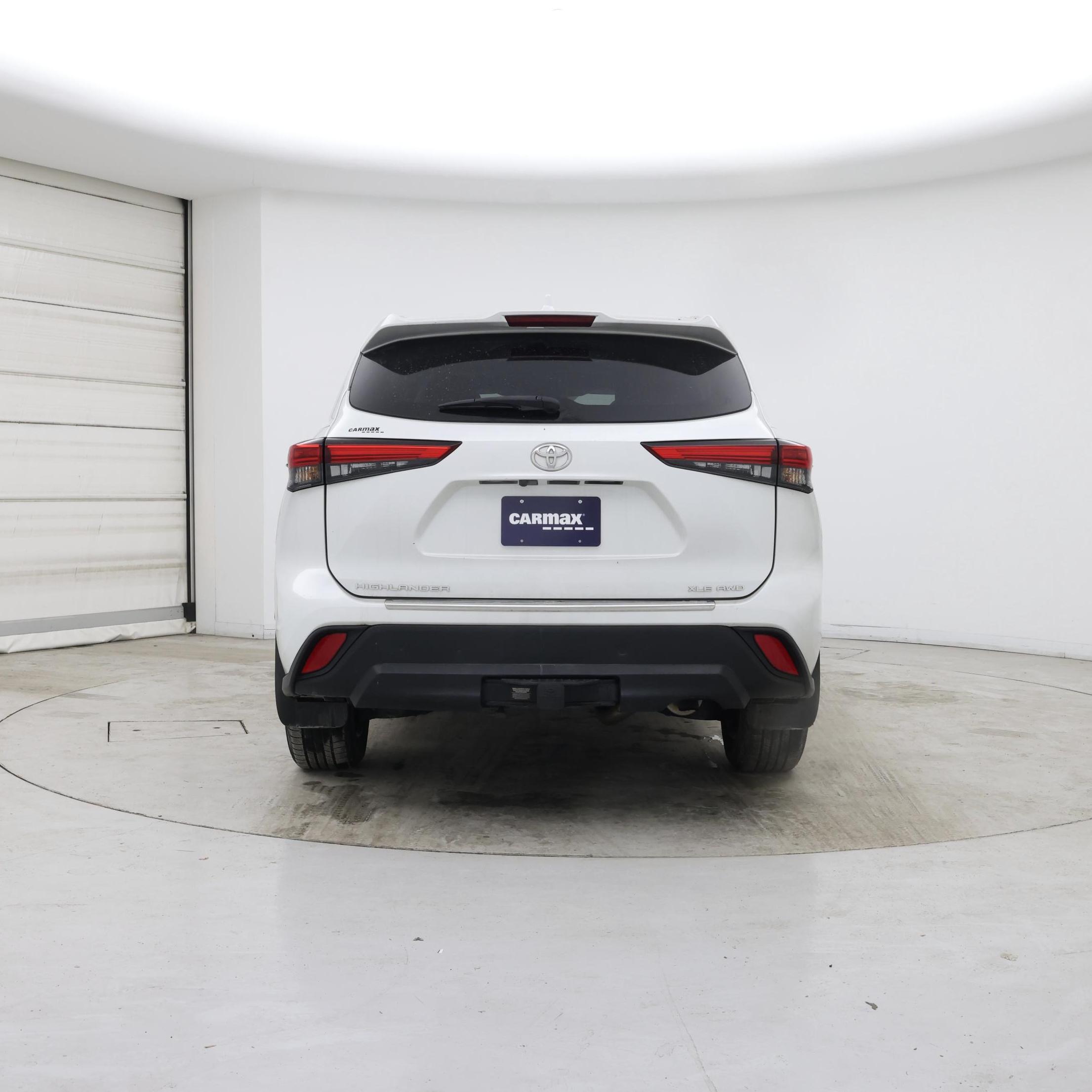 Thumbnail: 2022 Toyota Highlander - 6