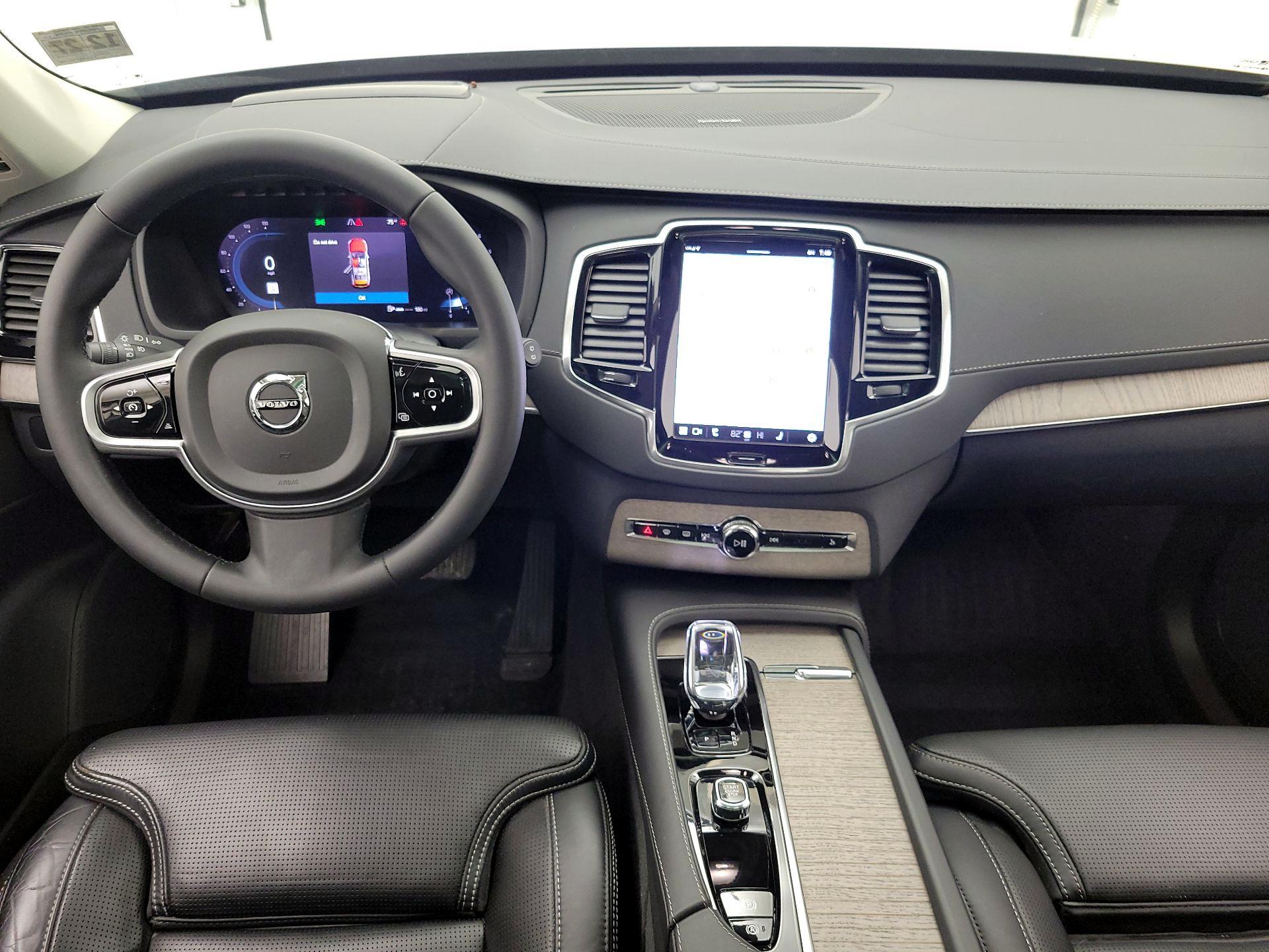 Thumbnail: 2023 Volvo XC90 - 9