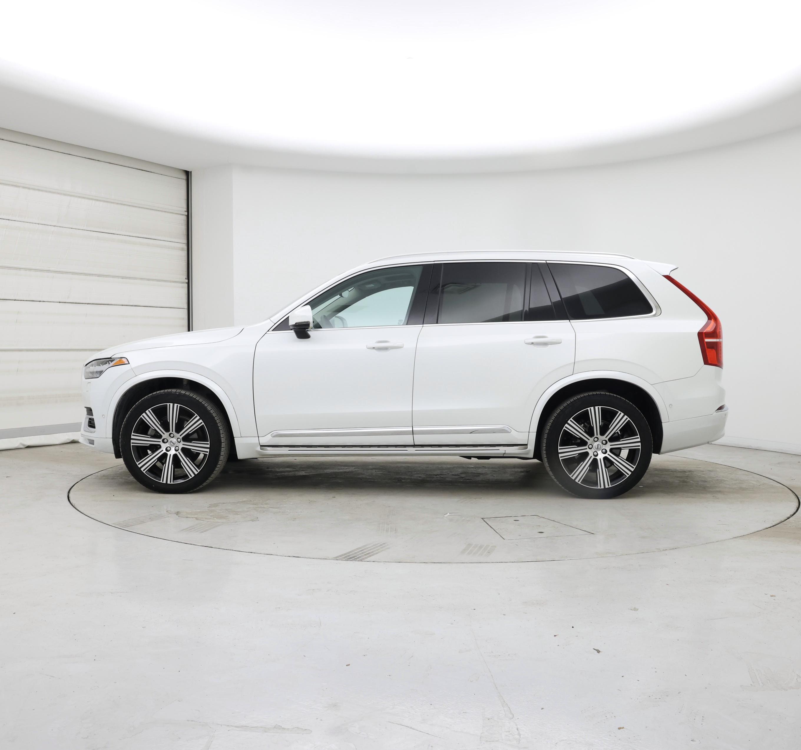 Thumbnail: 2023 Volvo XC90 - 3