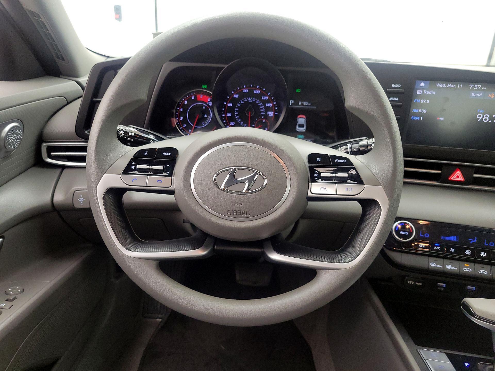 Thumbnail: 2023 Hyundai Elantra - 10