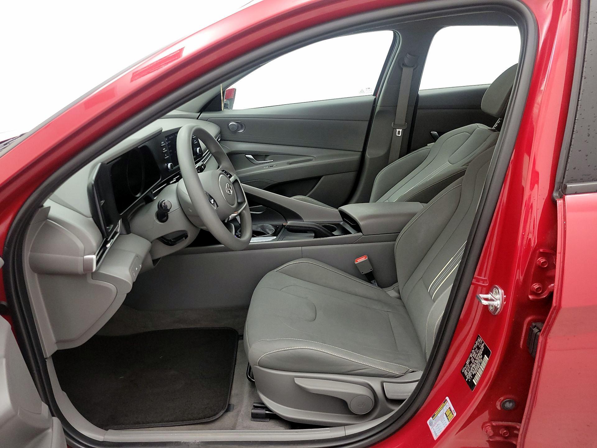 Thumbnail: 2023 Hyundai Elantra - 11