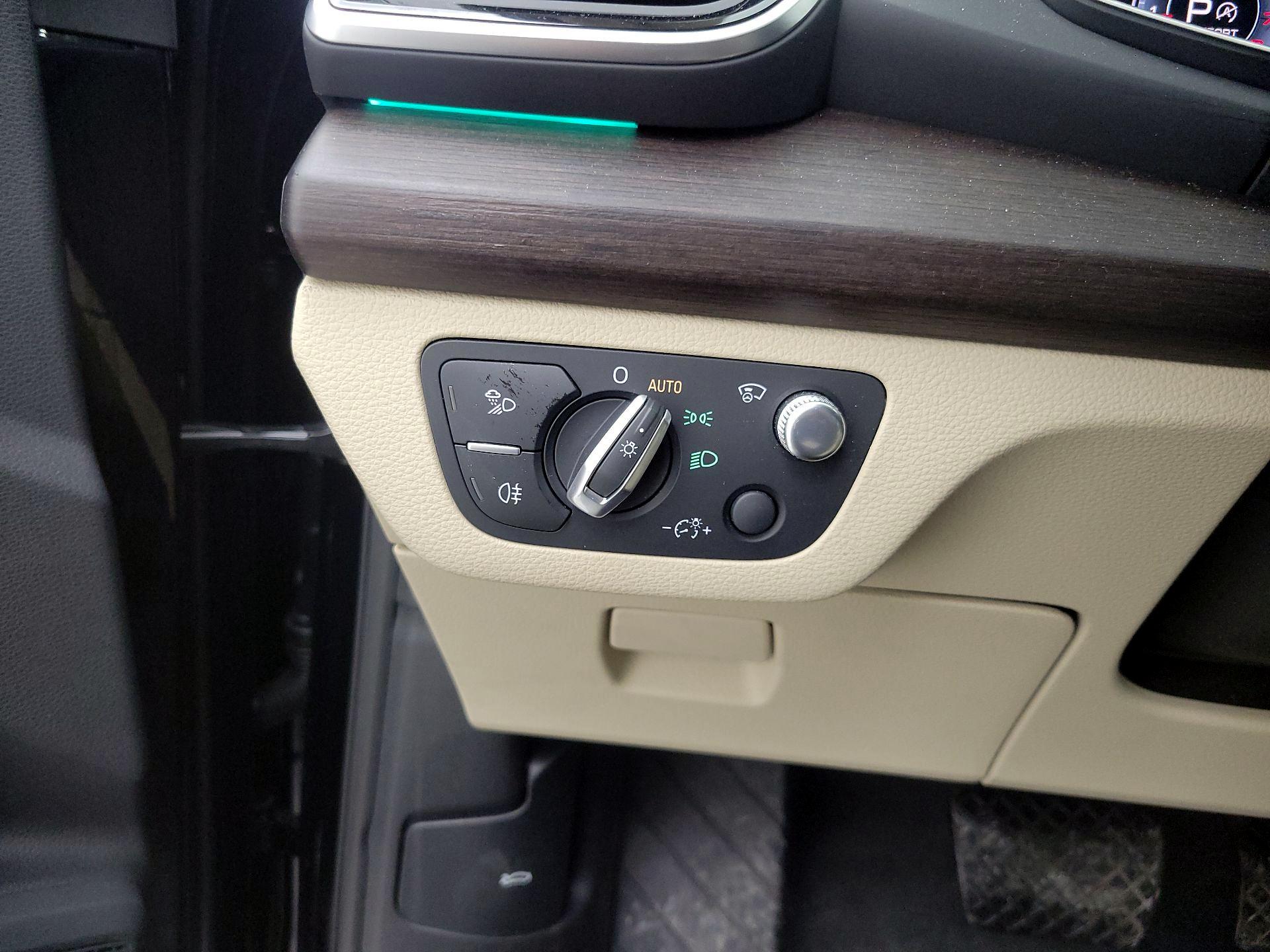 Thumbnail: 2023 Audi Q5 - 13