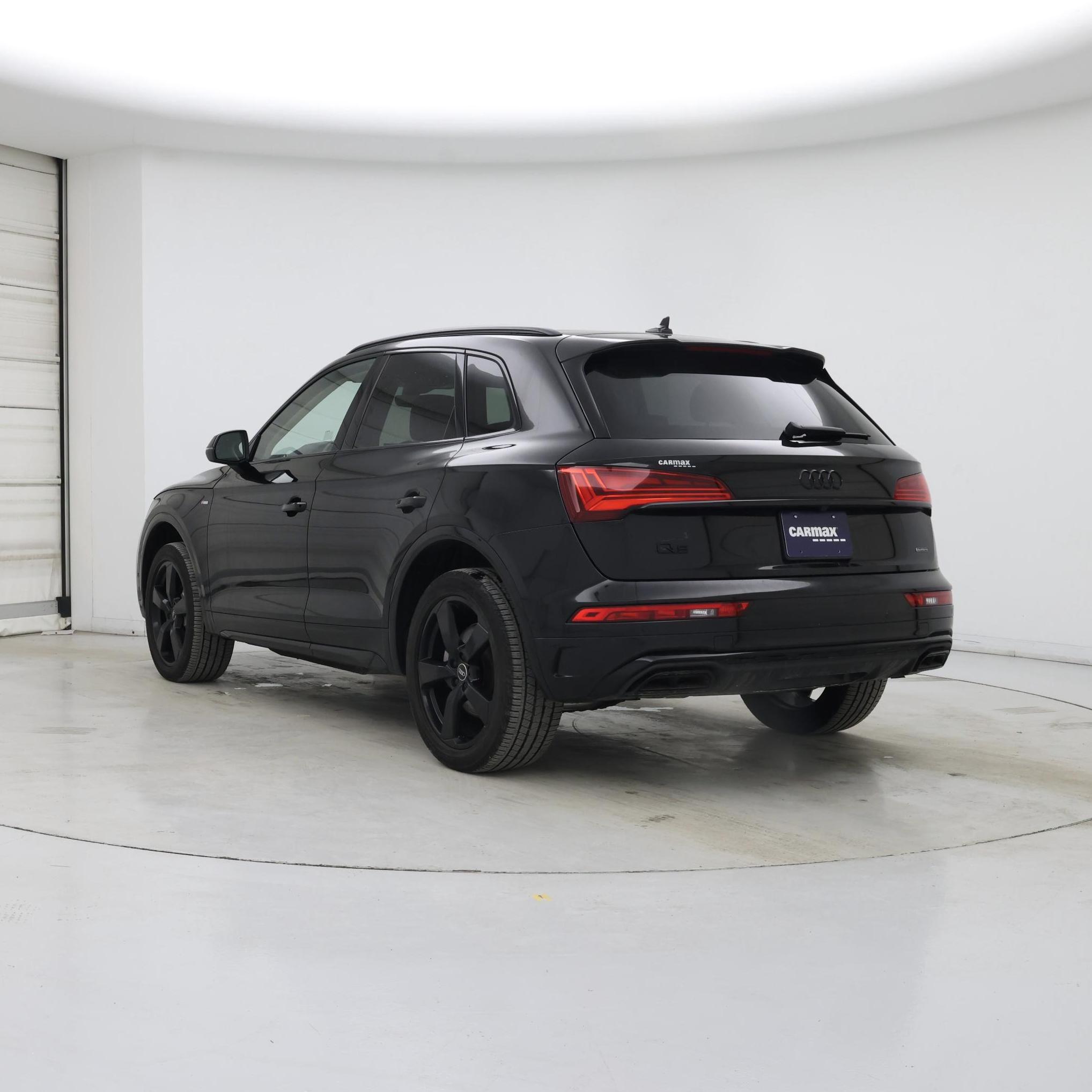 Thumbnail: 2023 Audi Q5 - 2