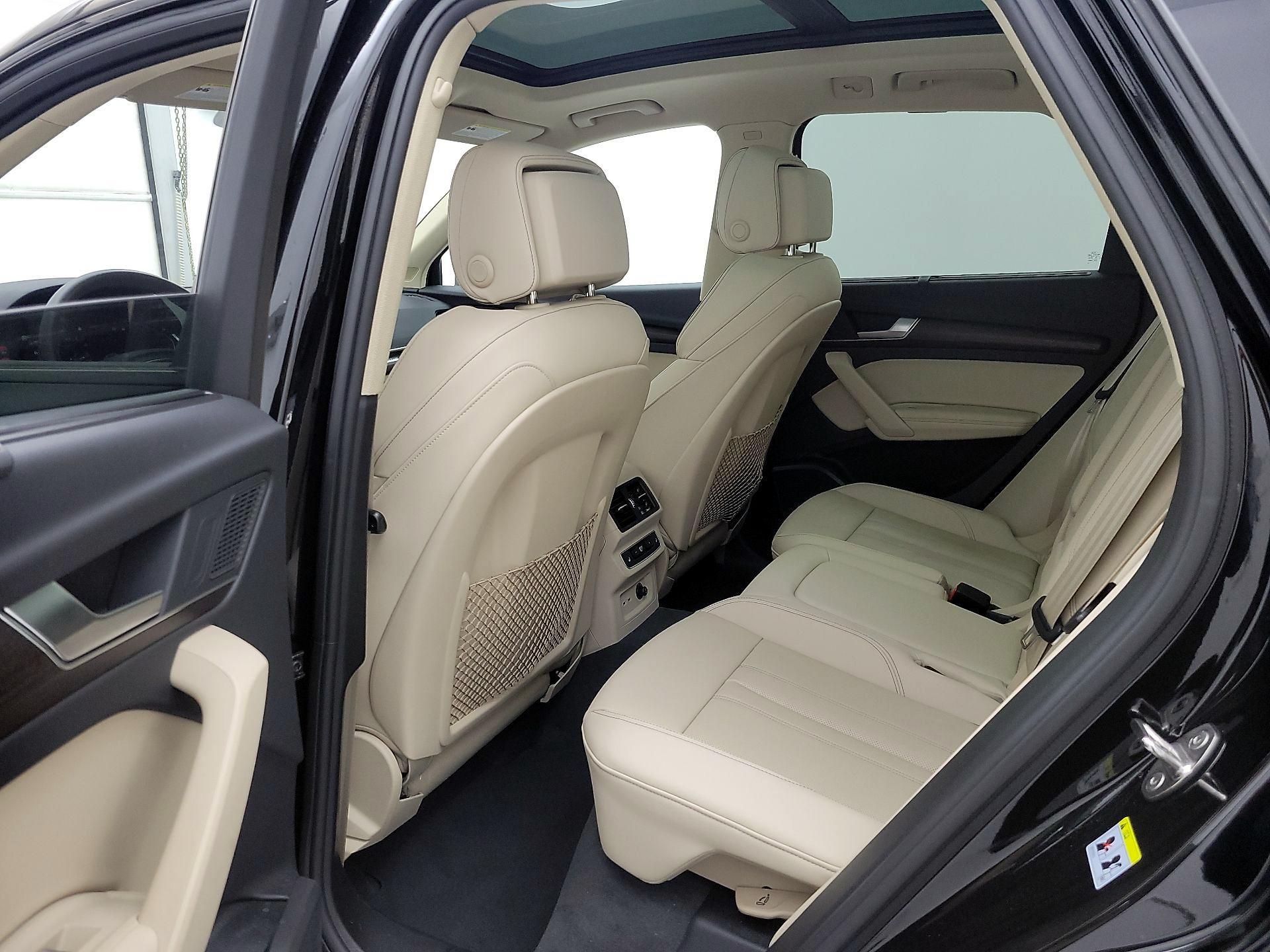 Thumbnail: 2023 Audi Q5 - 20