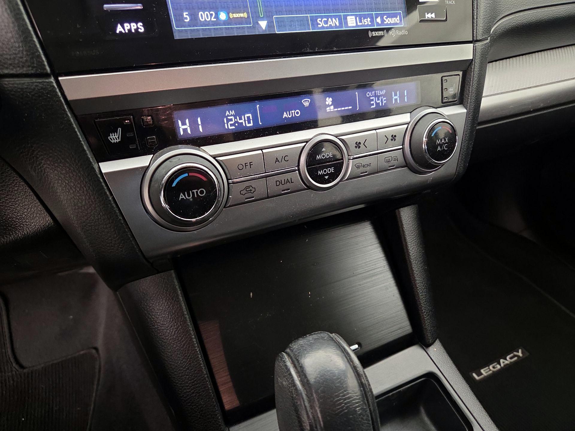 Thumbnail: 2016 Subaru Legacy - 16