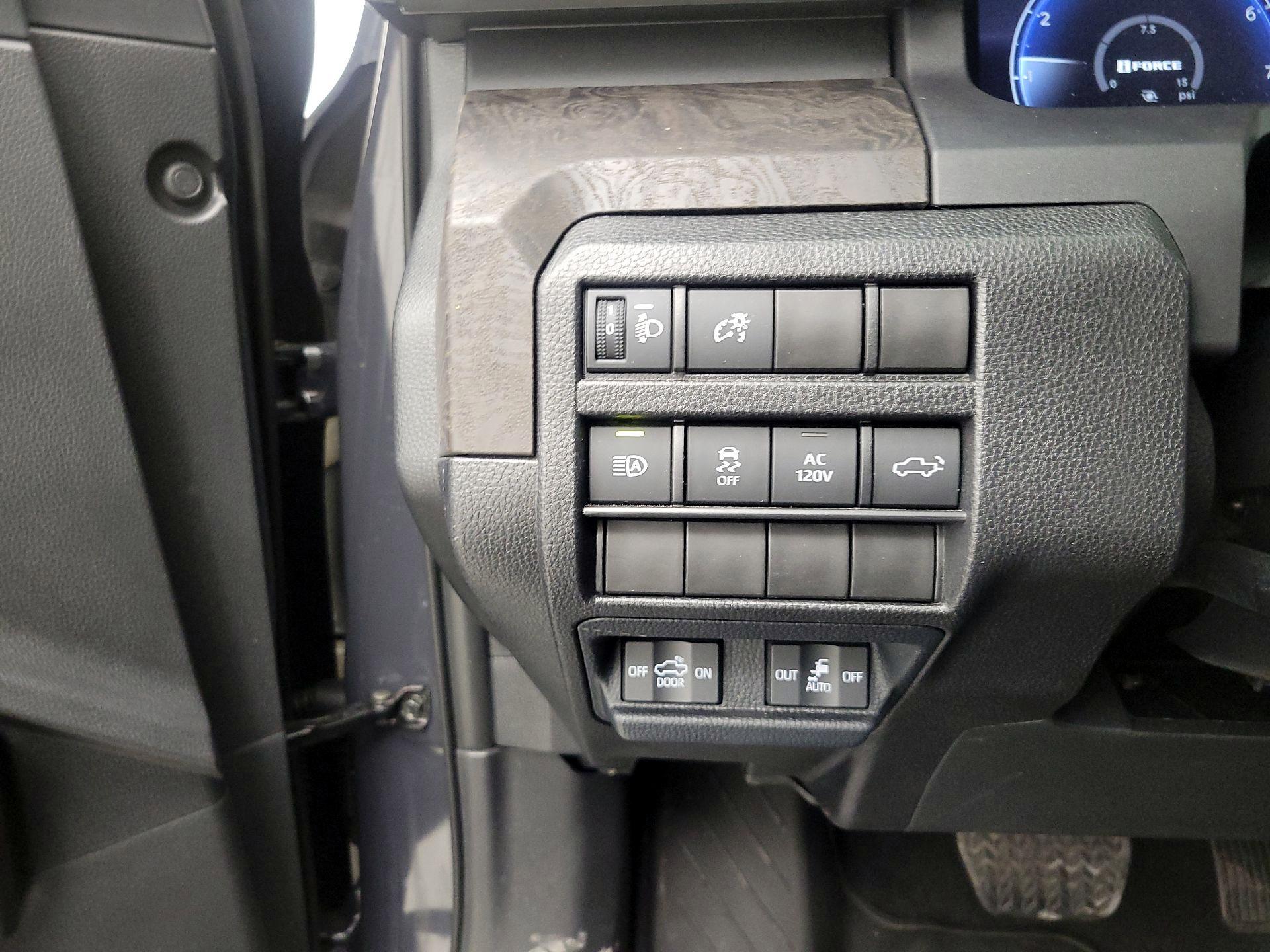 Thumbnail: 2024 Toyota Tacoma - 13