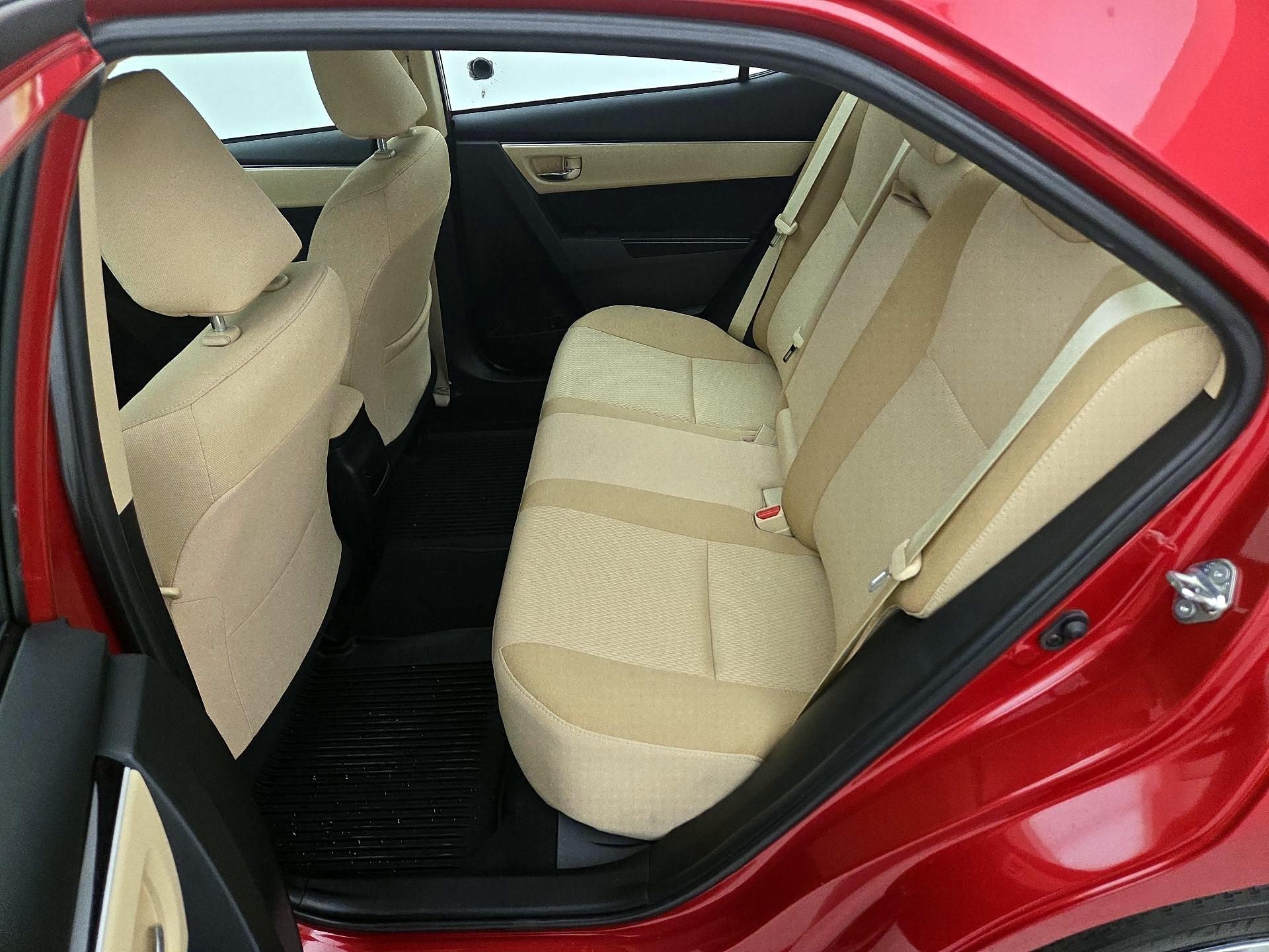 Thumbnail: 2019 Toyota Corolla - 19