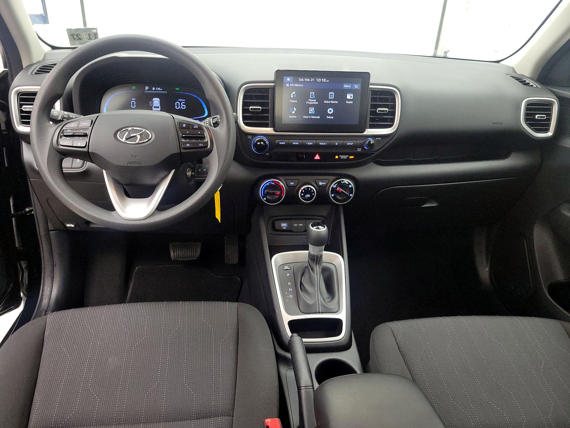 Thumbnail: 2023 Hyundai Venue - 9