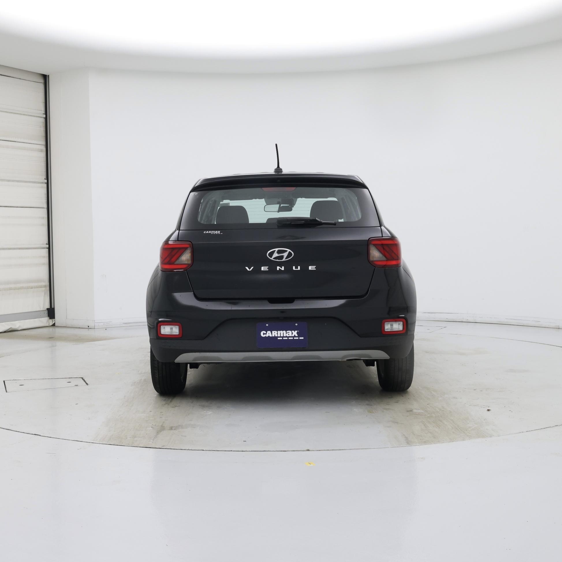 Thumbnail: 2023 Hyundai Venue - 6