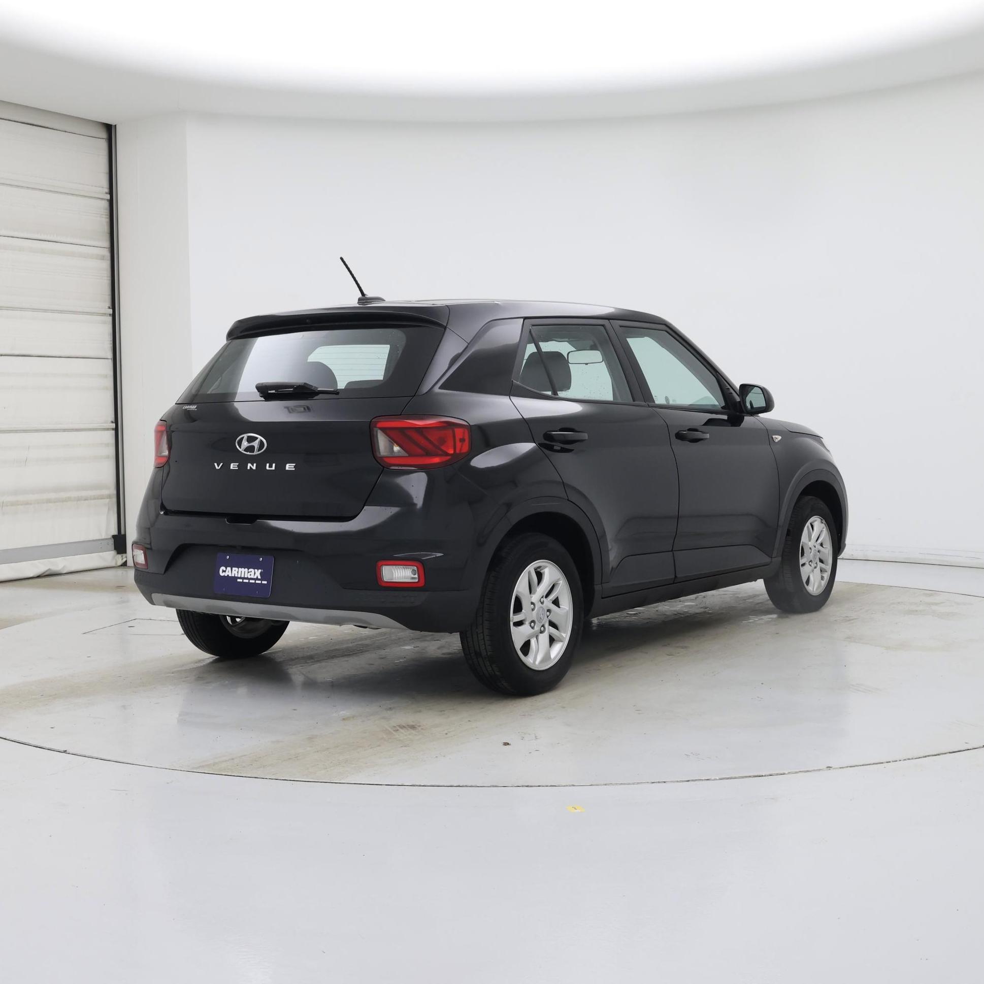 Thumbnail: 2023 Hyundai Venue - 8
