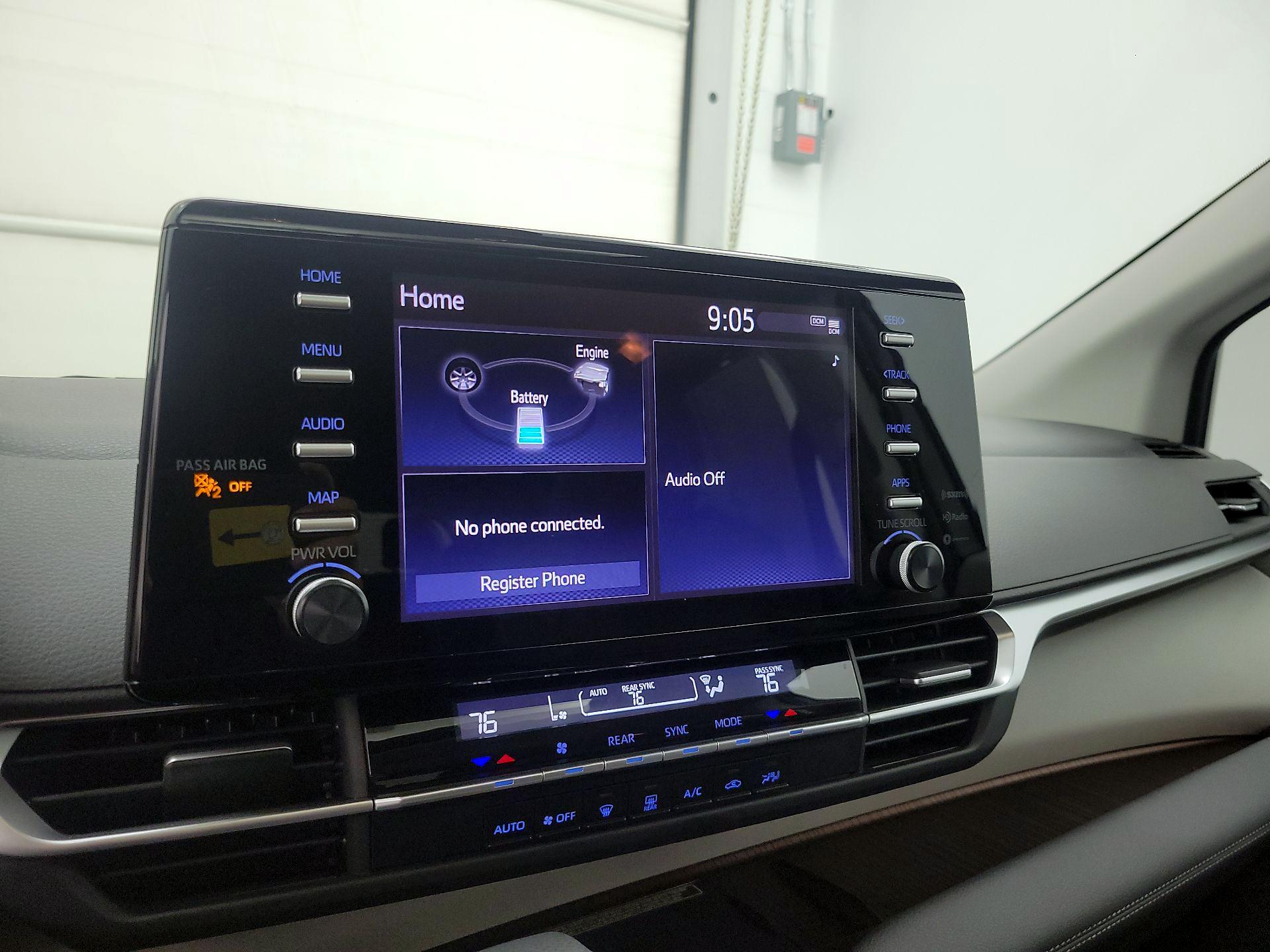 Thumbnail: 2024 Toyota Sienna - 15