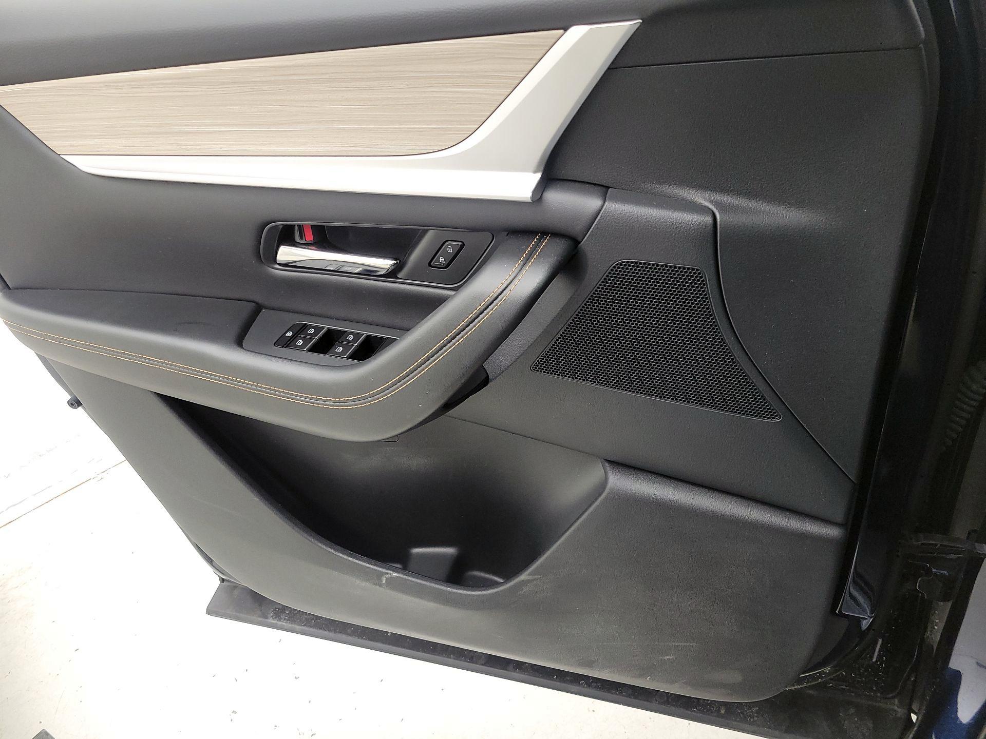 Thumbnail: 2024 Mazda CX-90 - 12