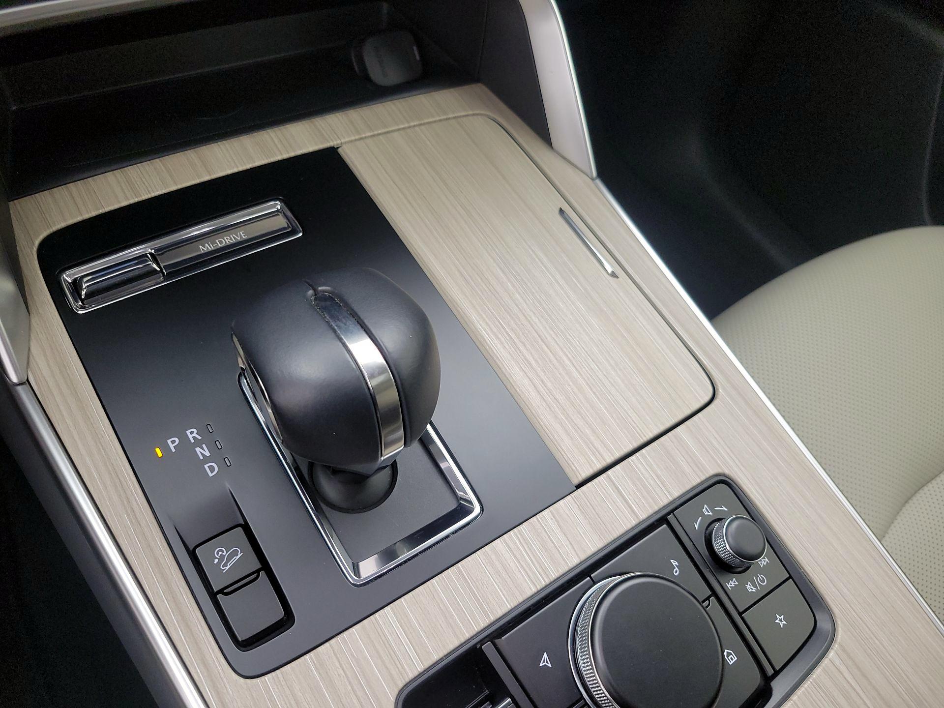 Thumbnail: 2024 Mazda CX-90 - 17