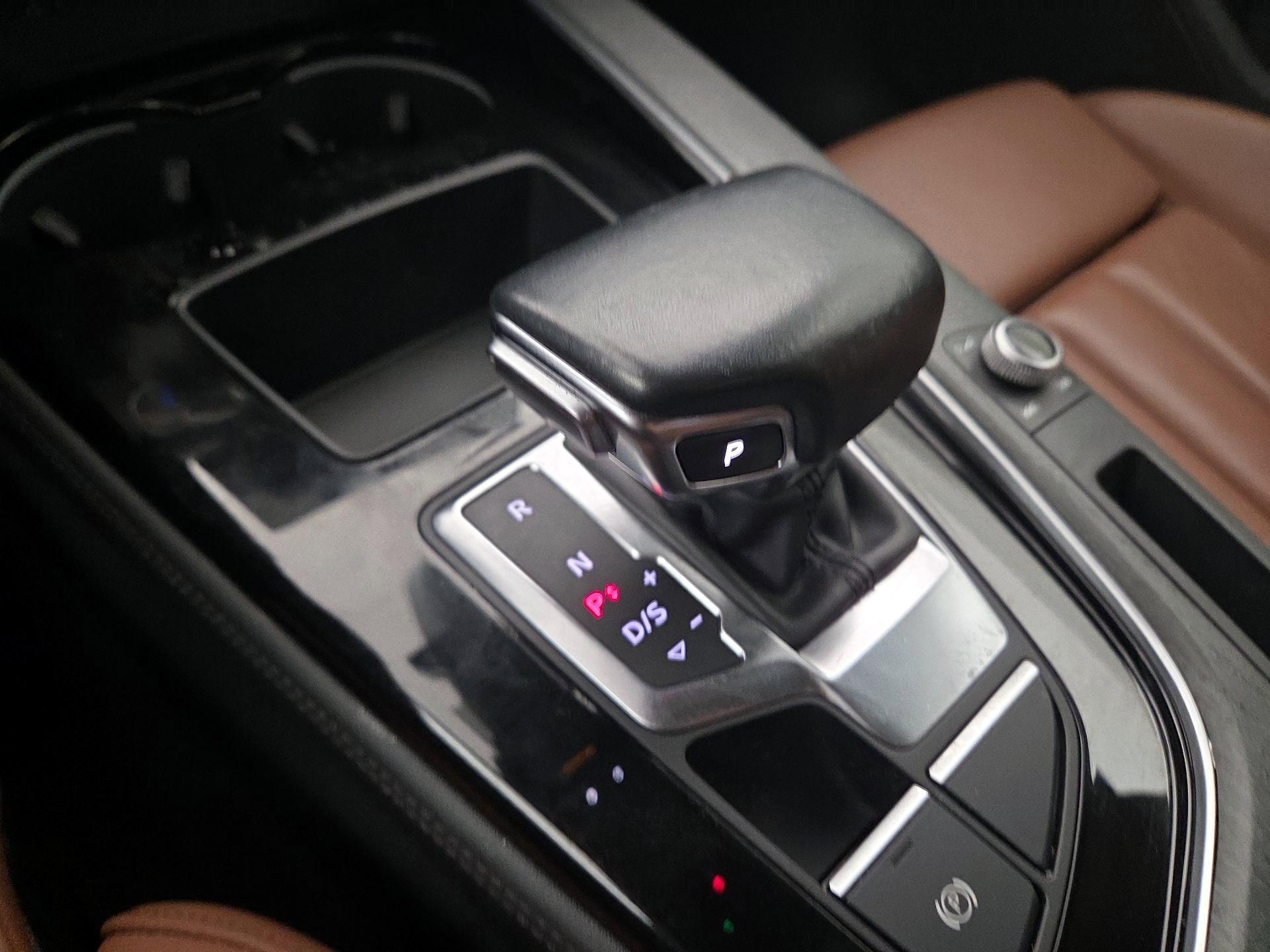 Thumbnail: 2020 Audi A4 - 17