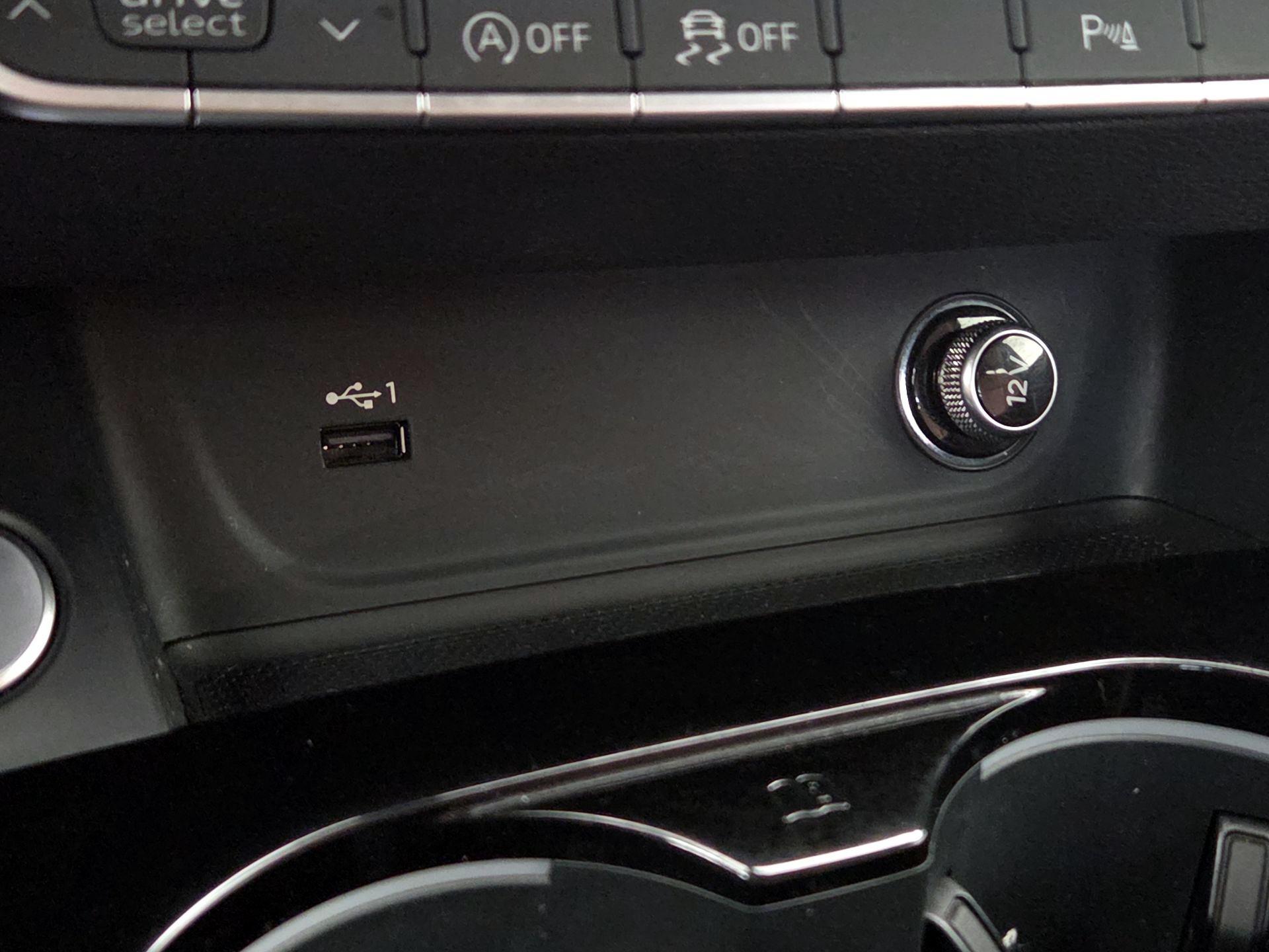 Thumbnail: 2020 Audi A4 - 18