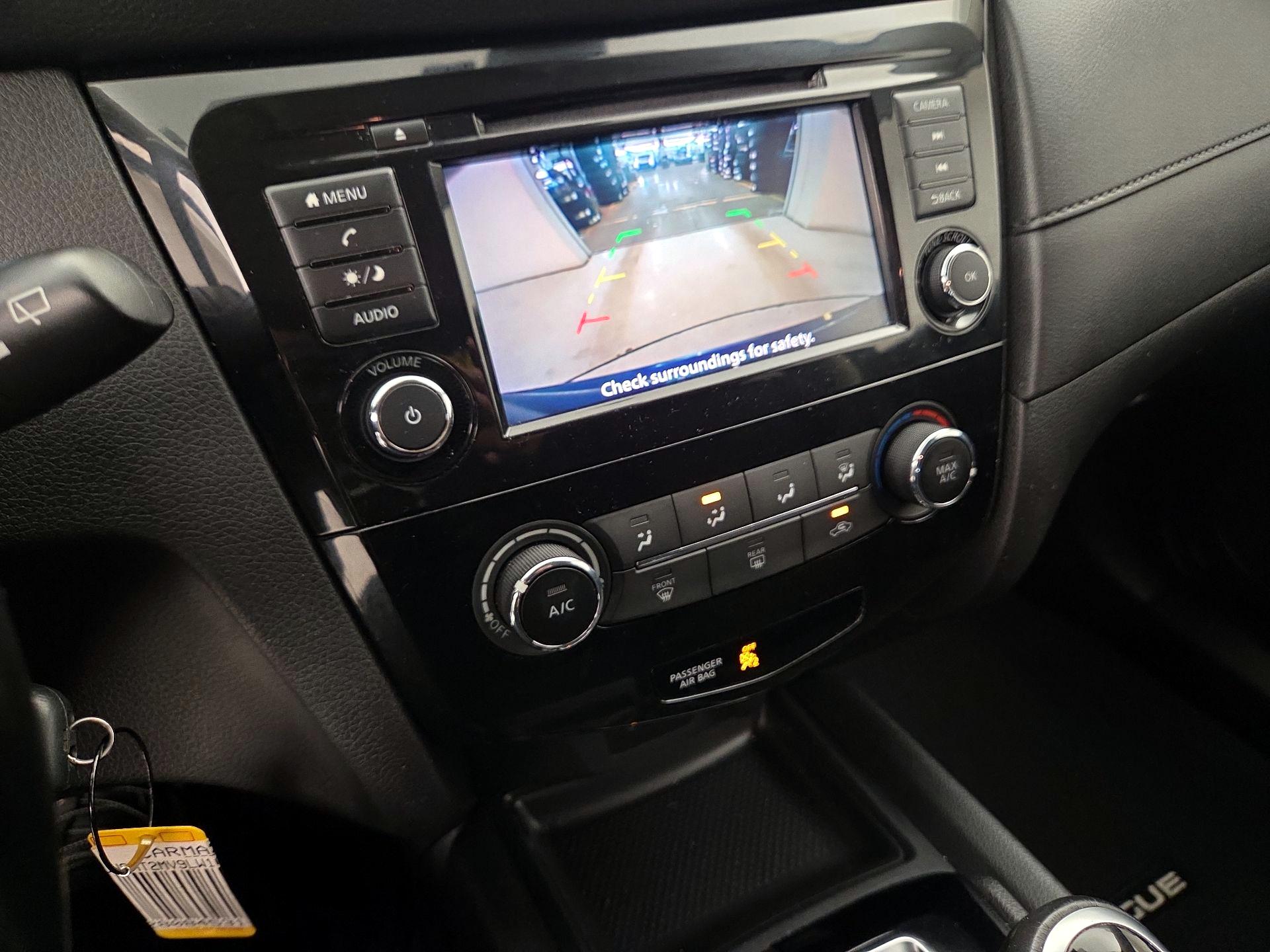 Thumbnail: 2020 Nissan Rogue - 14