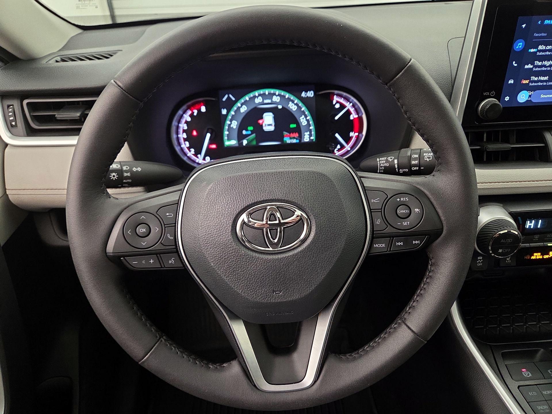 Thumbnail: 2024 Toyota RAV4 - 10