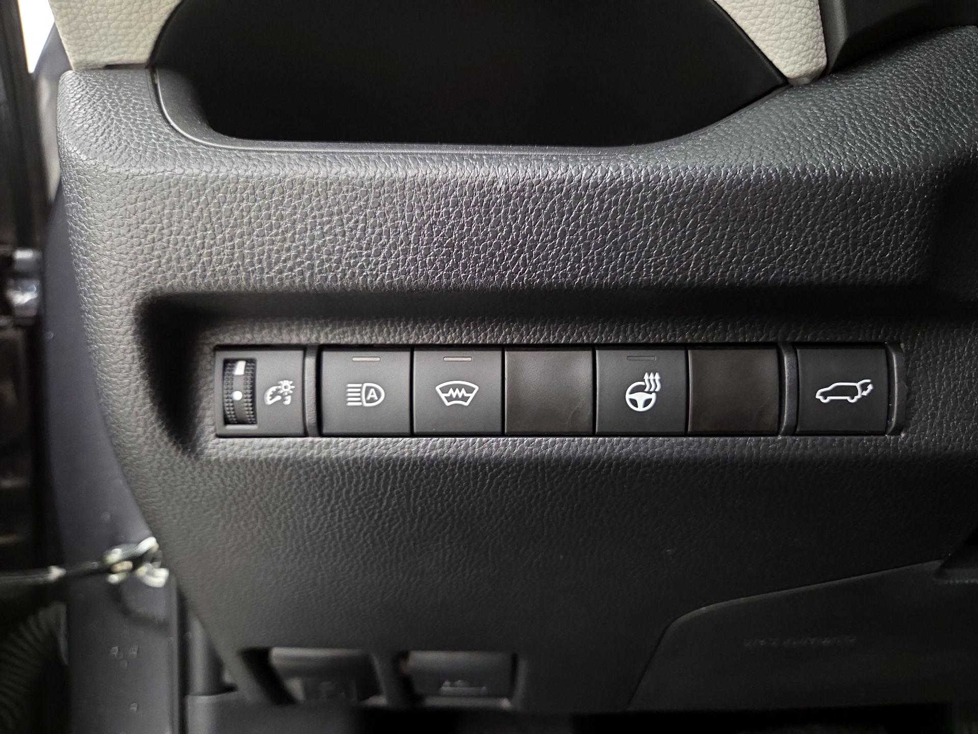 Thumbnail: 2024 Toyota RAV4 - 13