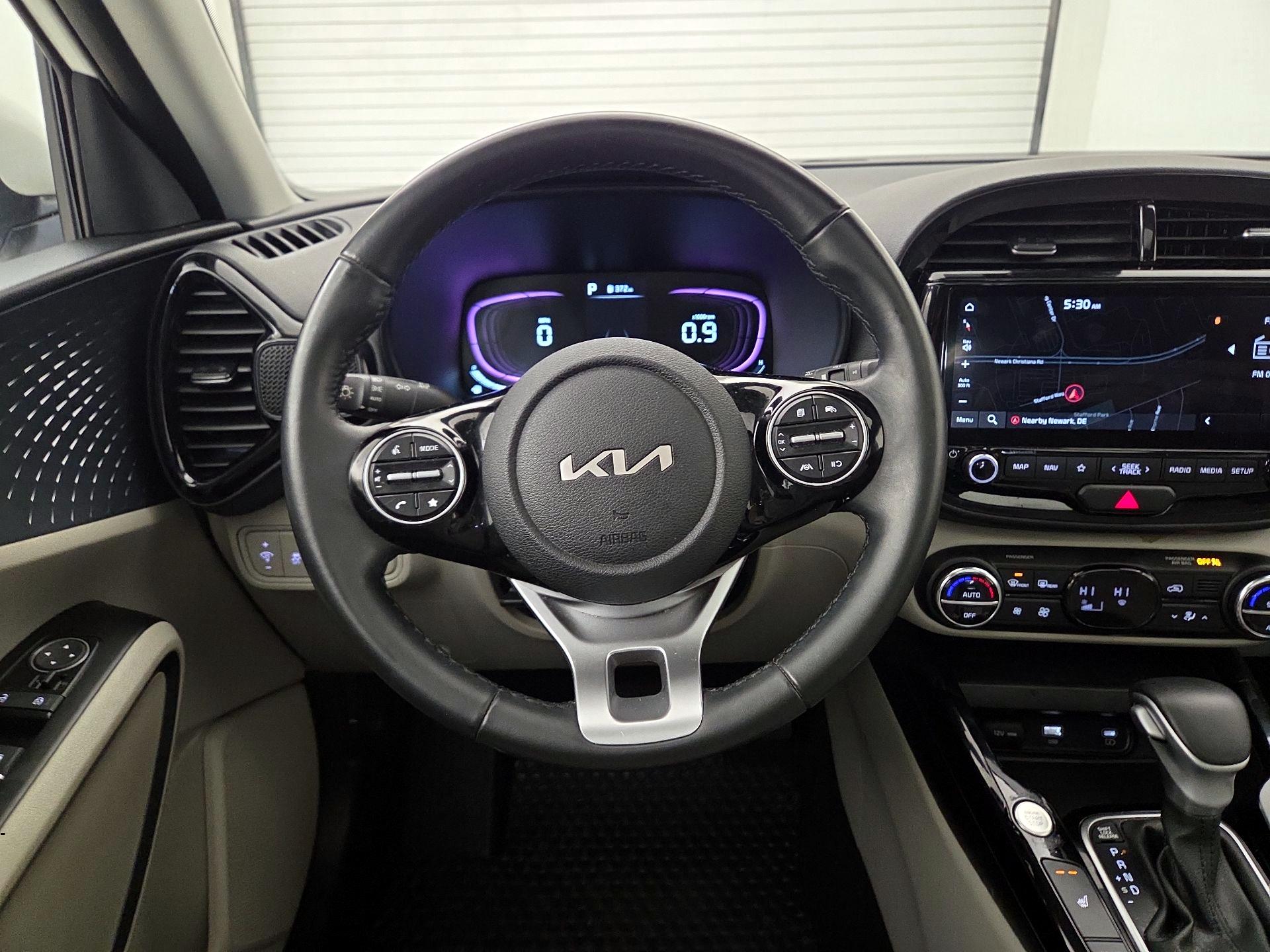 Thumbnail: 2023 Kia Soul - 10