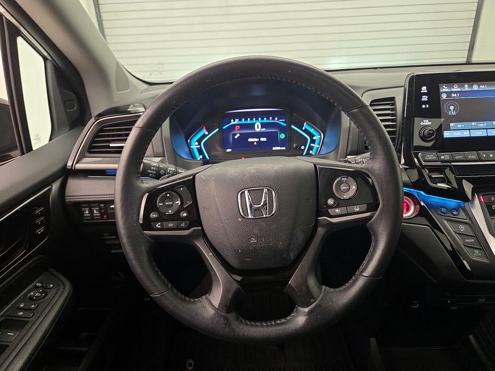 Thumbnail: 2023 Honda Odyssey - 10