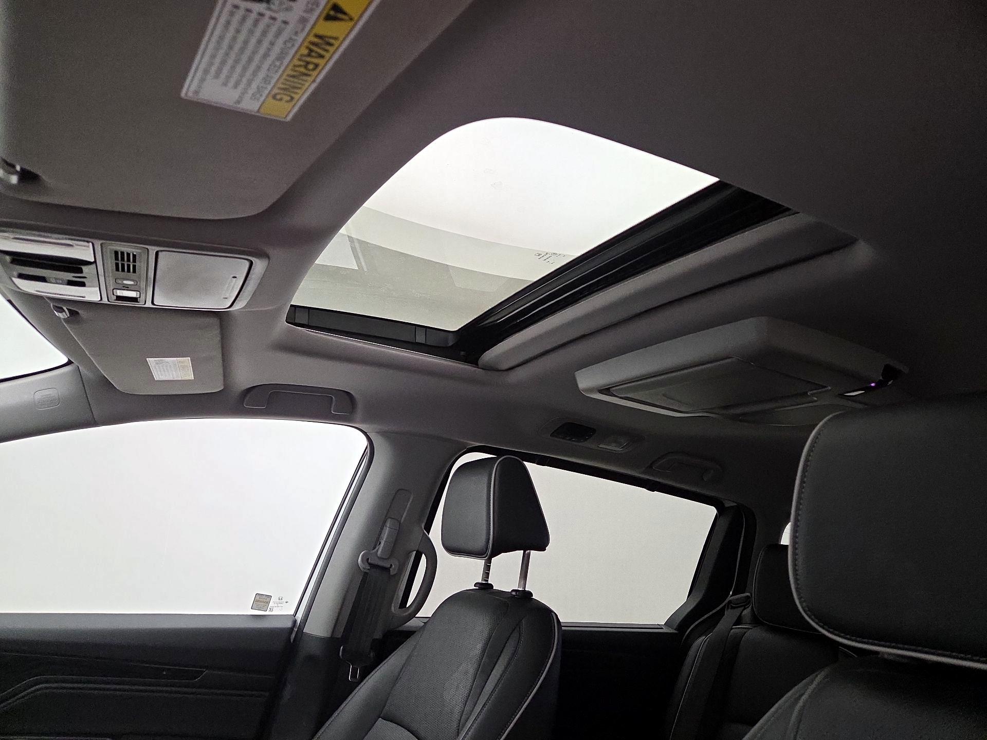 Thumbnail: 2023 Honda Odyssey - 19