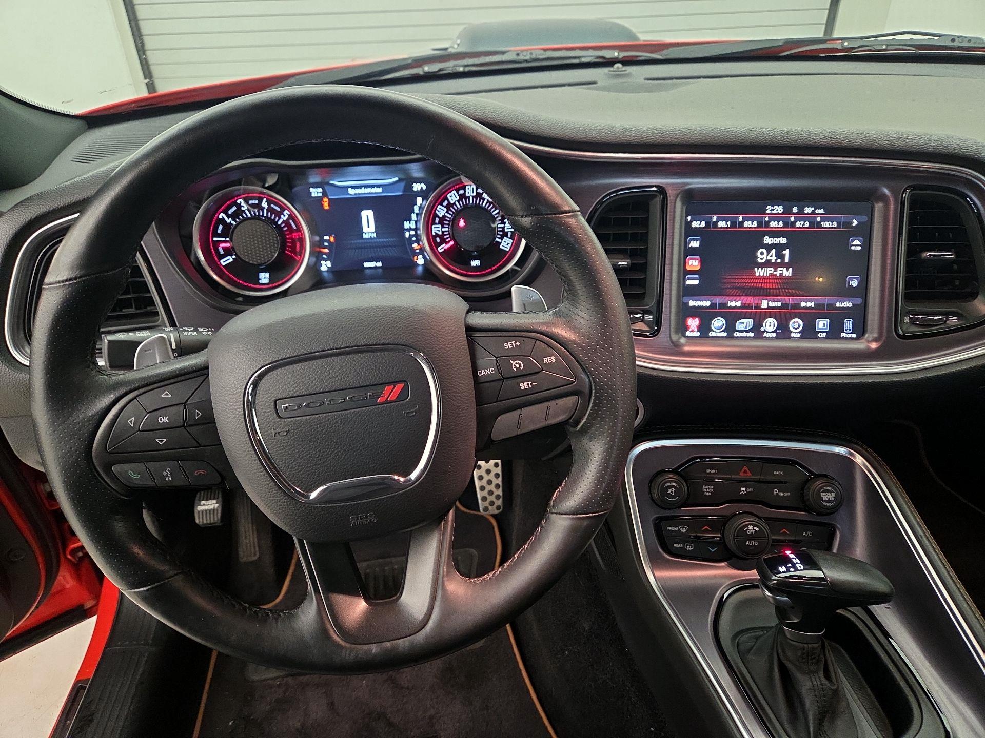 Thumbnail: 2016 Dodge Challenger - 10