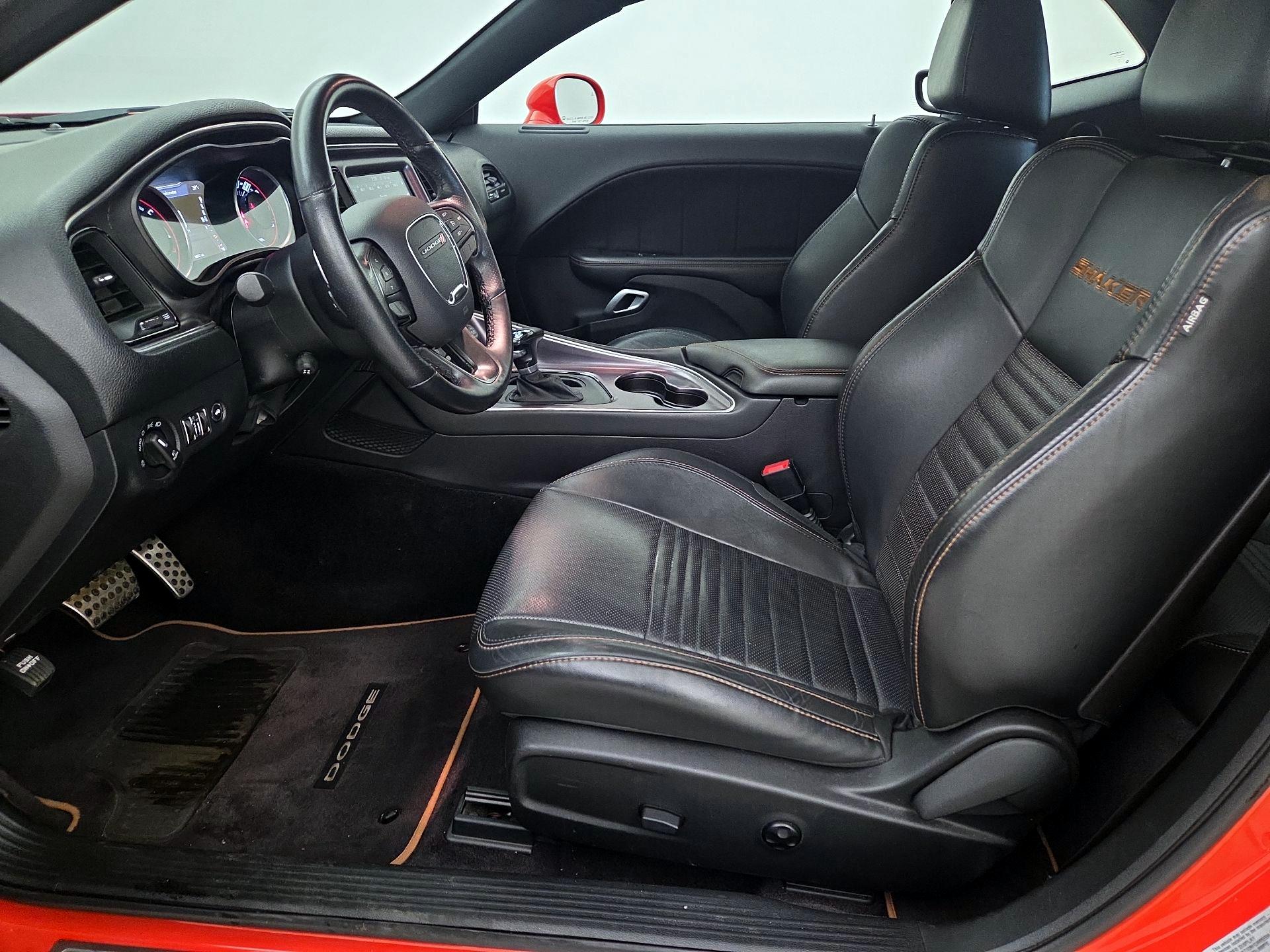 Thumbnail: 2016 Dodge Challenger - 11