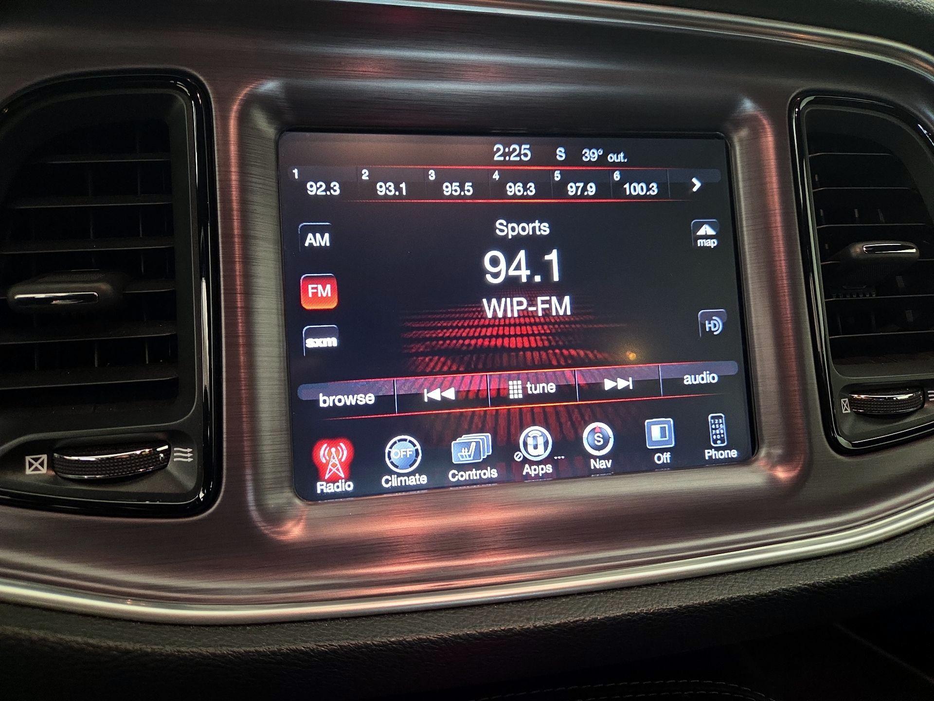 Thumbnail: 2016 Dodge Challenger - 15