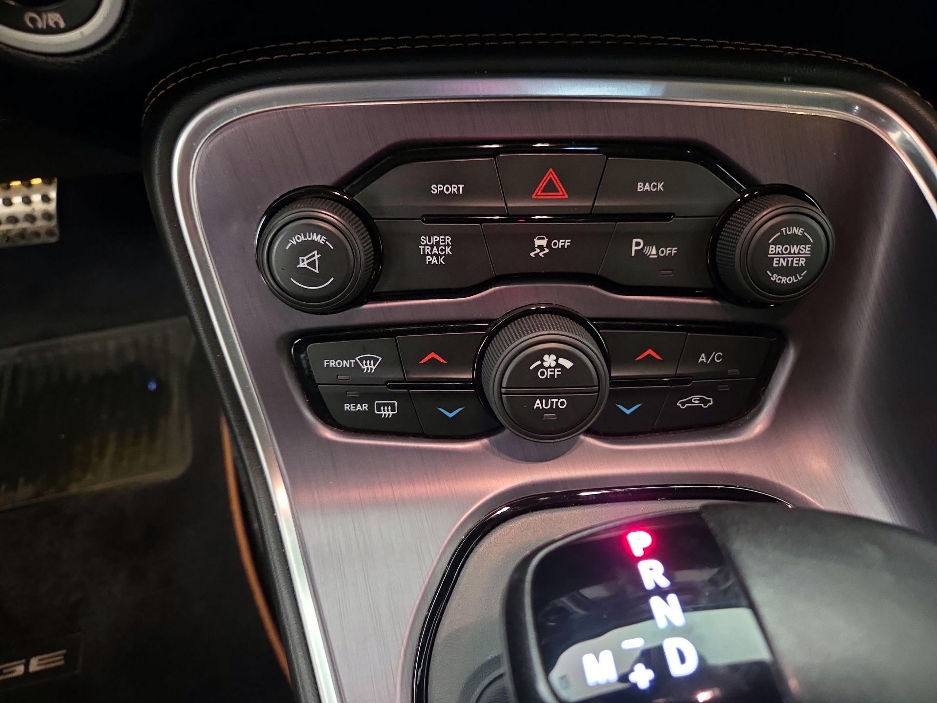 Thumbnail: 2016 Dodge Challenger - 16