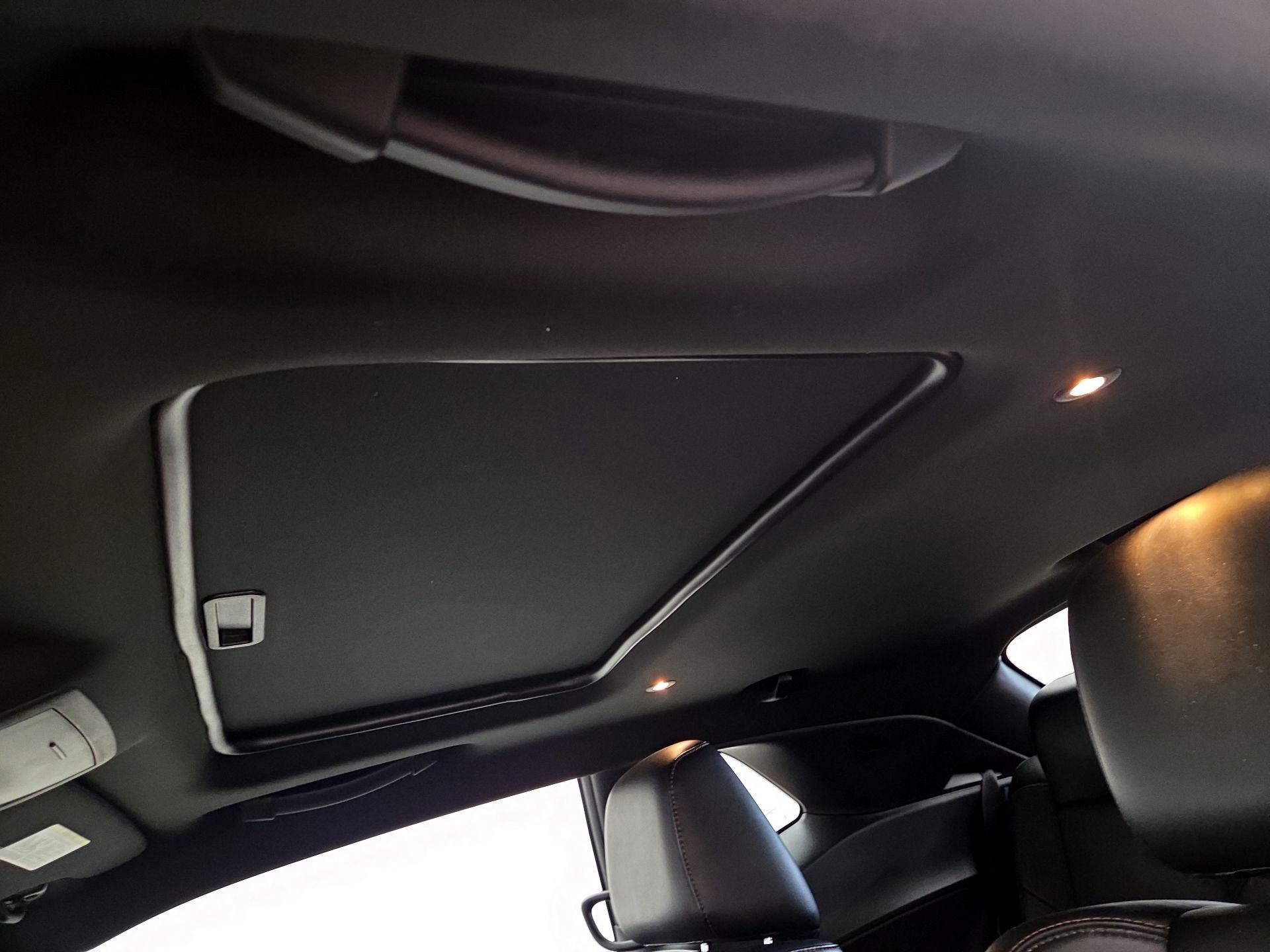 Thumbnail: 2016 Dodge Challenger - 18