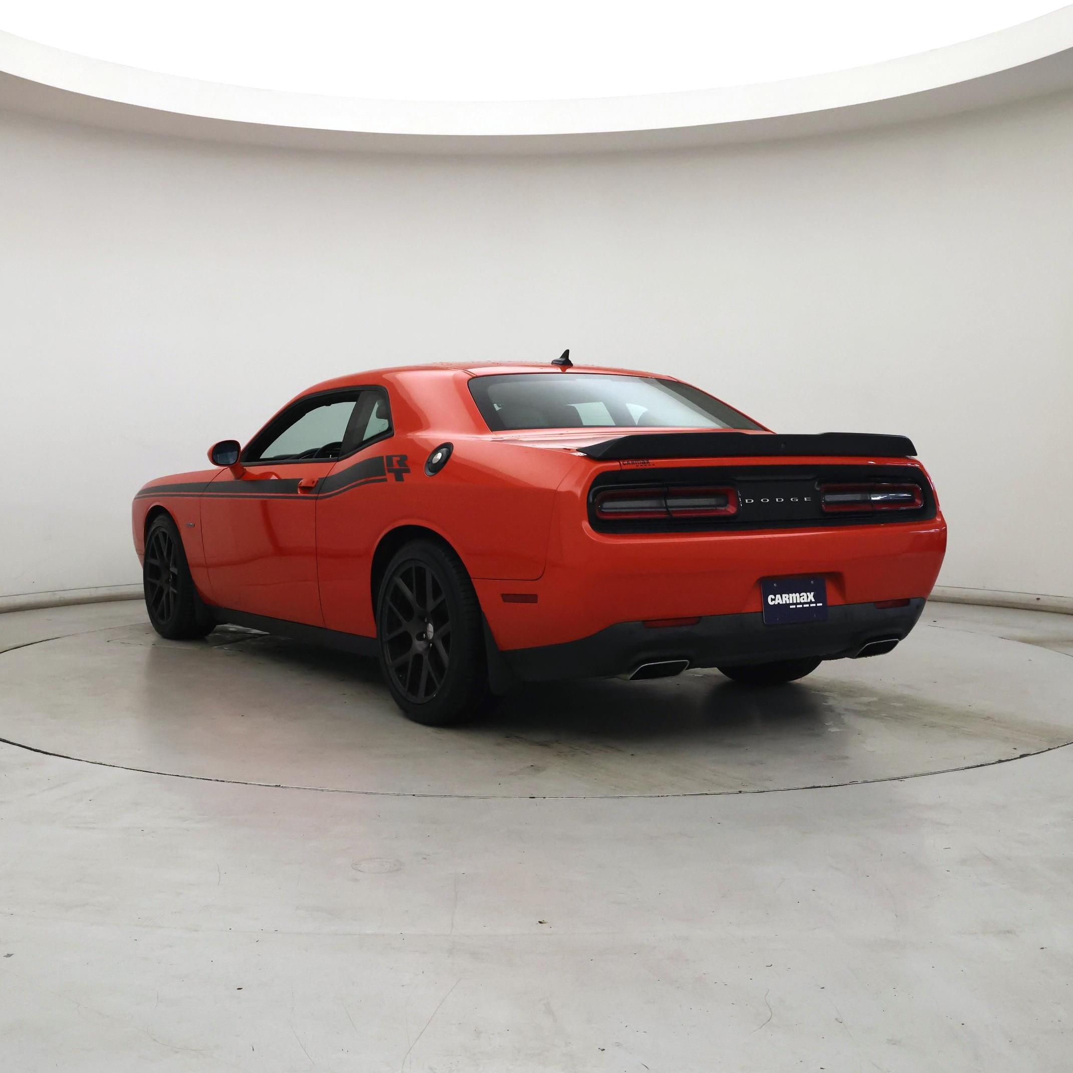 Thumbnail: 2016 Dodge Challenger - 2