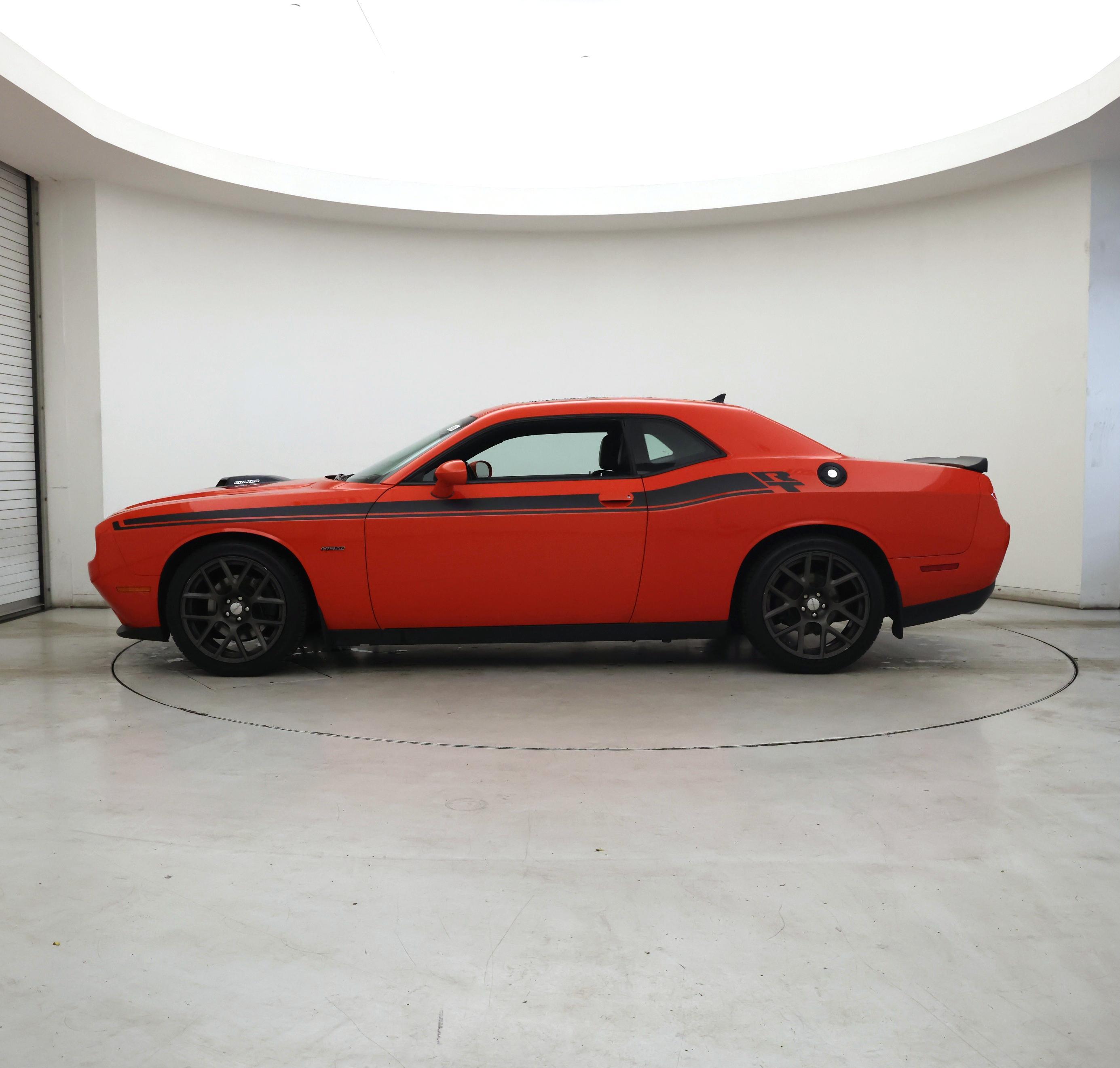Thumbnail: 2016 Dodge Challenger - 3